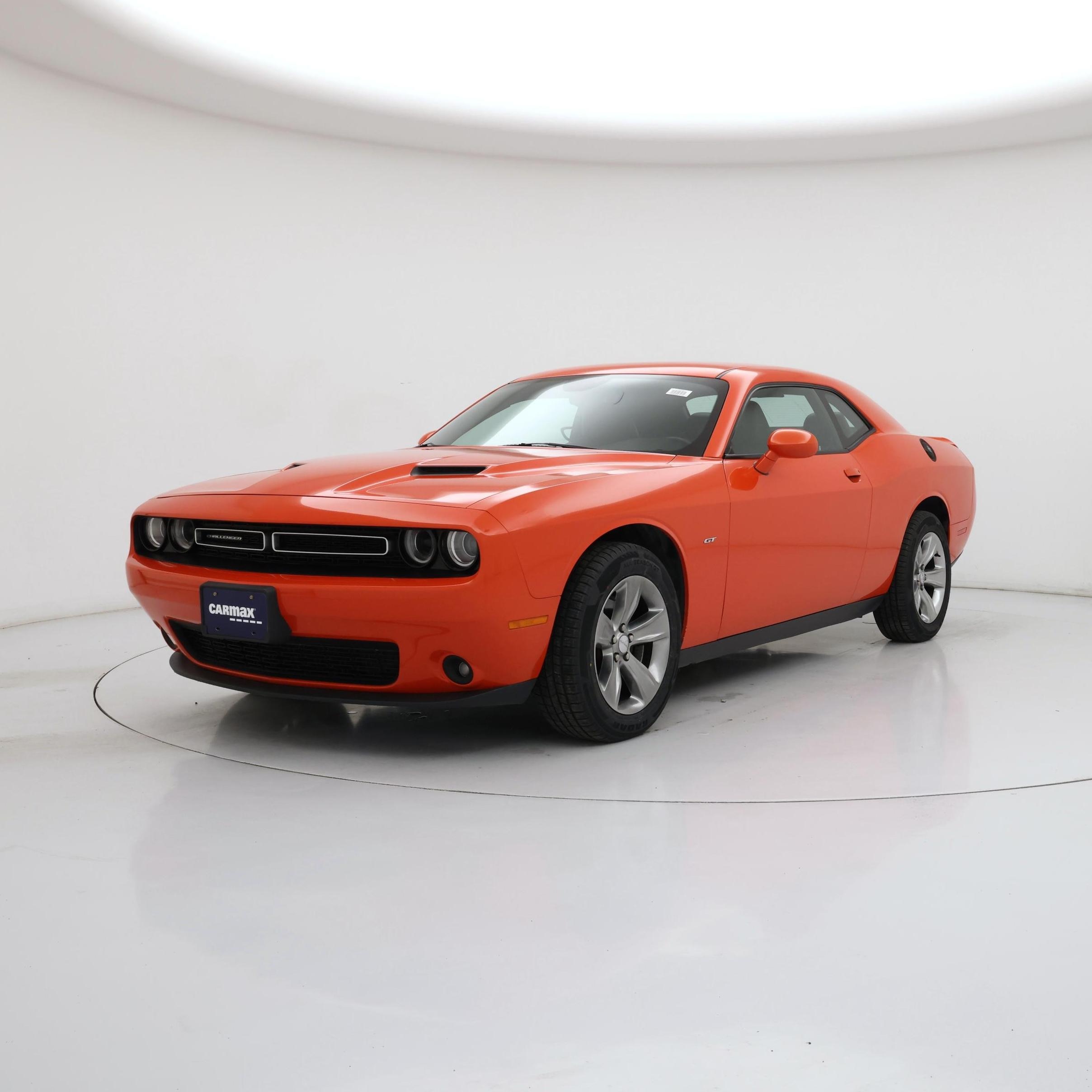 Thumbnail: 2017 Dodge Challenger - 4