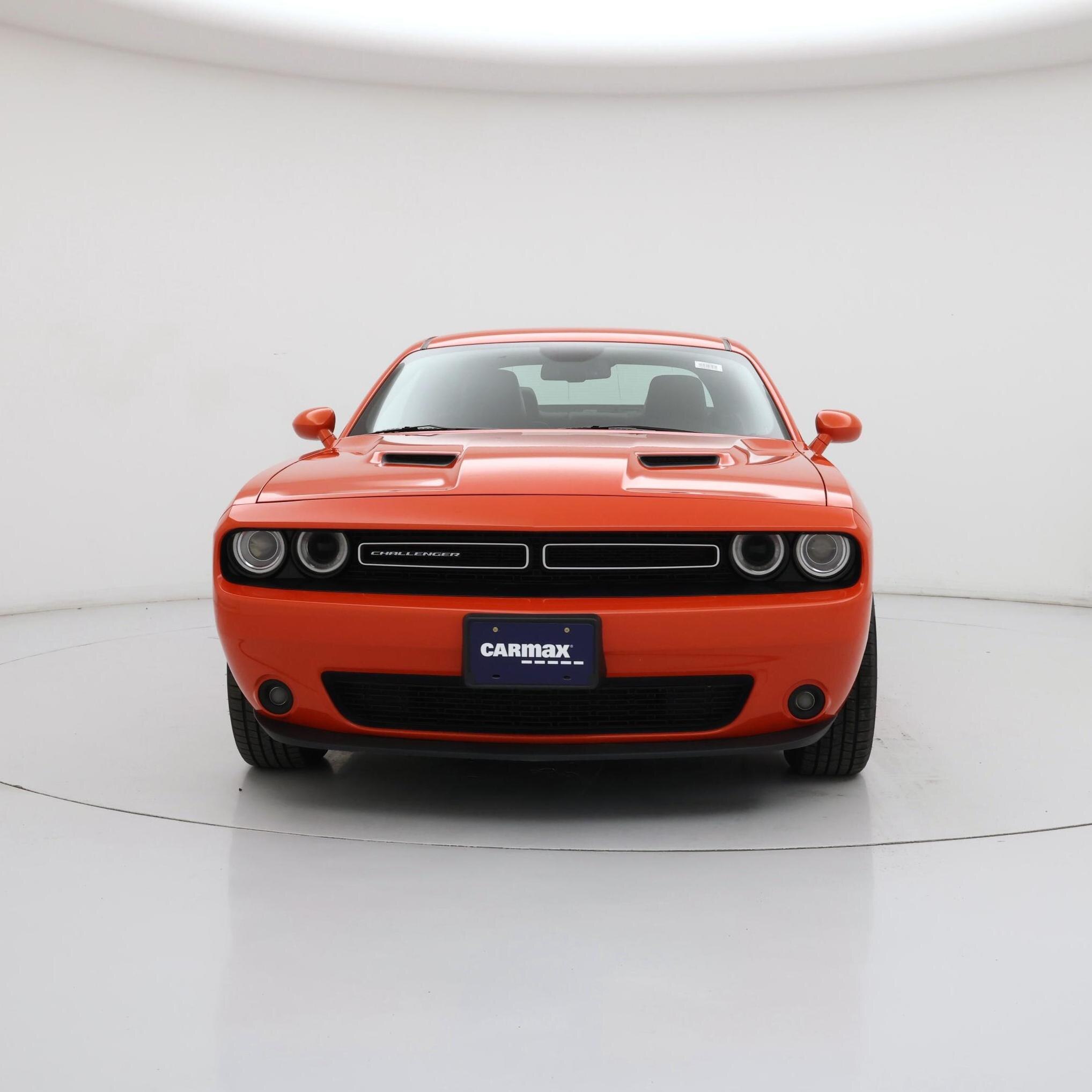 Thumbnail: 2017 Dodge Challenger - 5