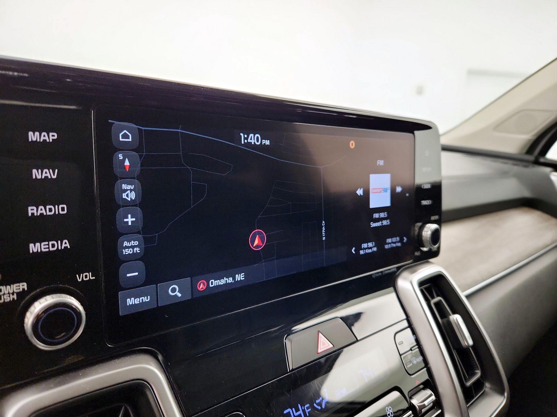 Thumbnail: 2023 Kia Sorento - 14