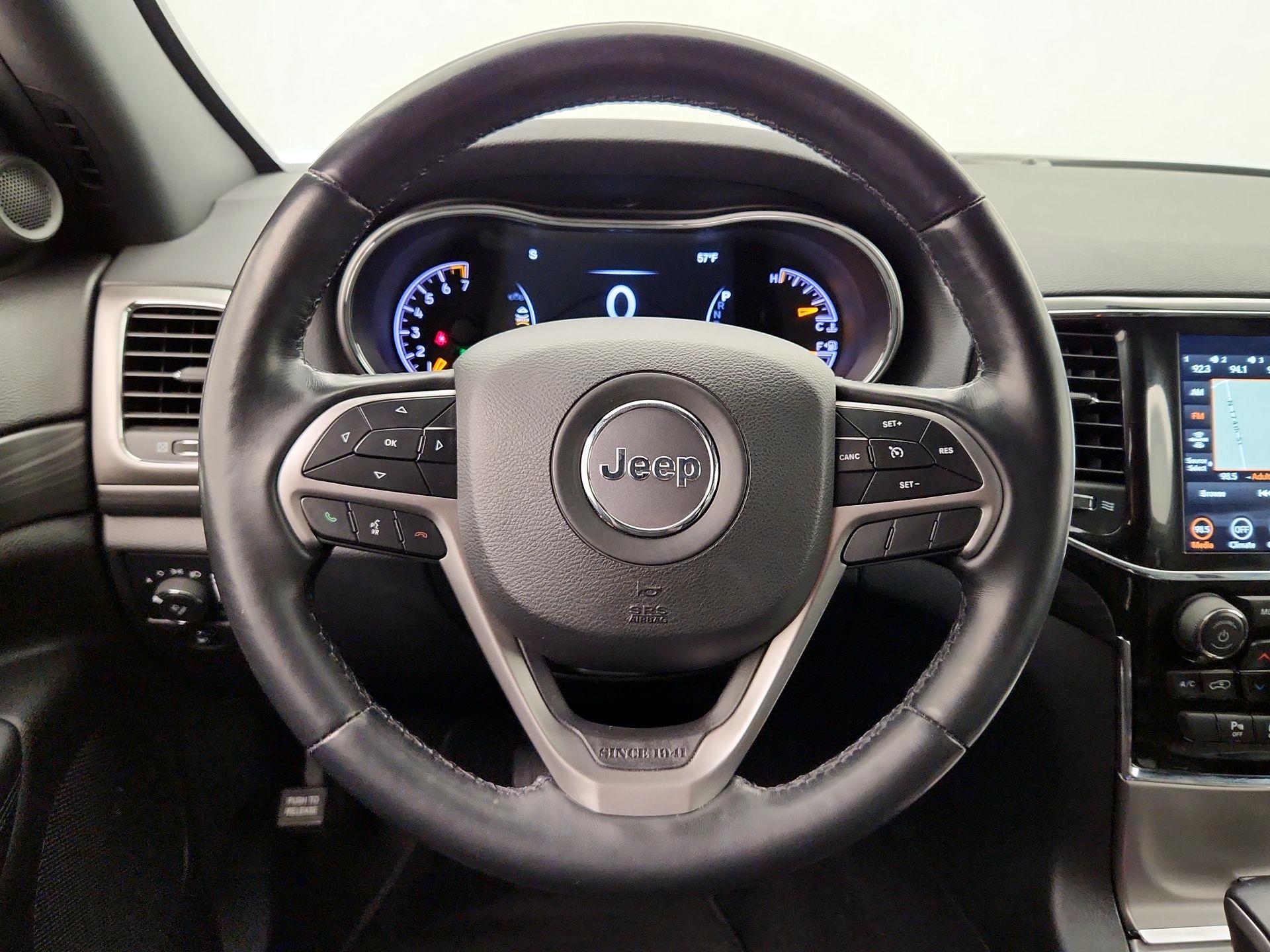 Thumbnail: 2022 Jeep Grand Cherokee - 10