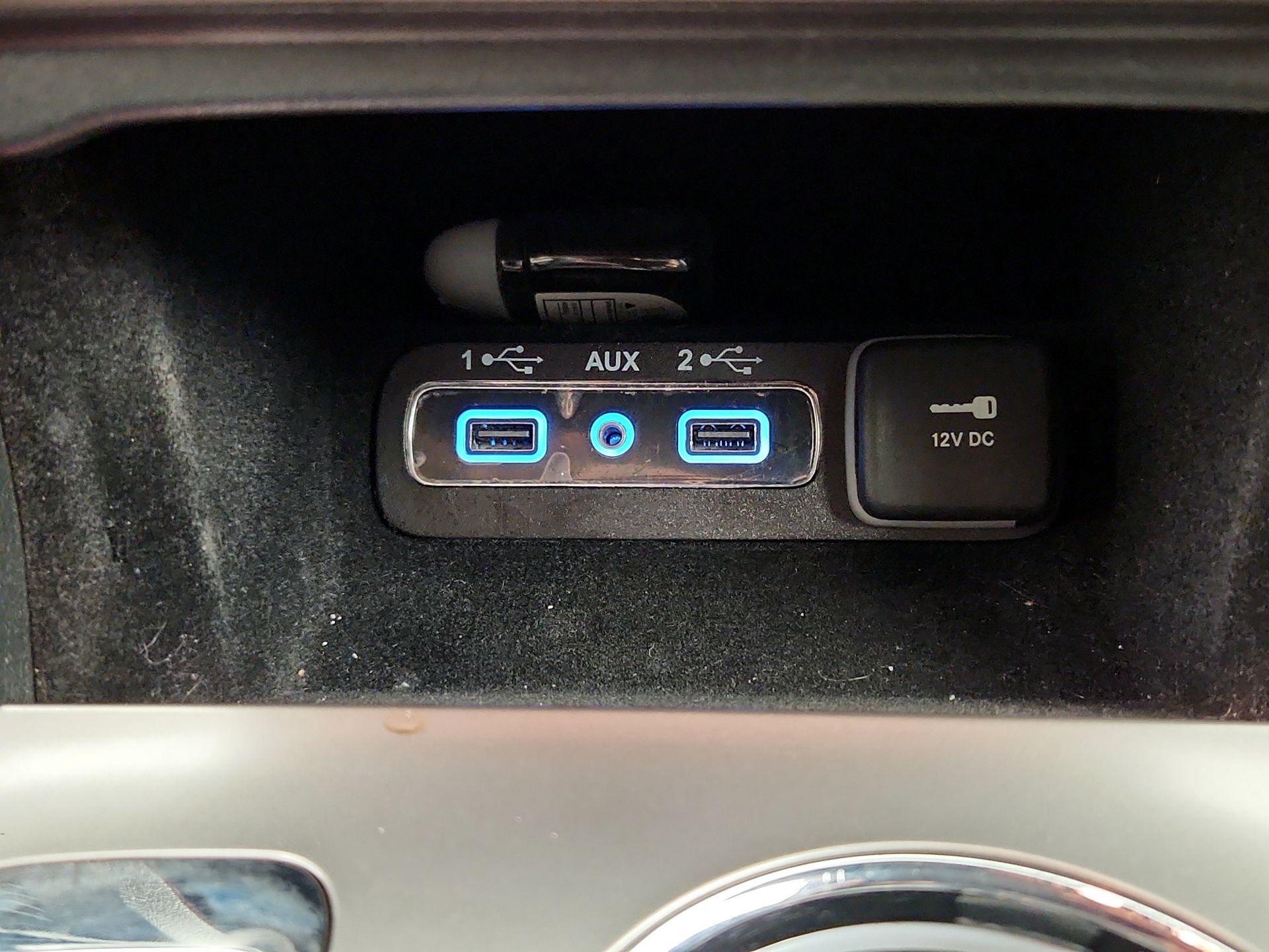 Thumbnail: 2022 Jeep Grand Cherokee - 19