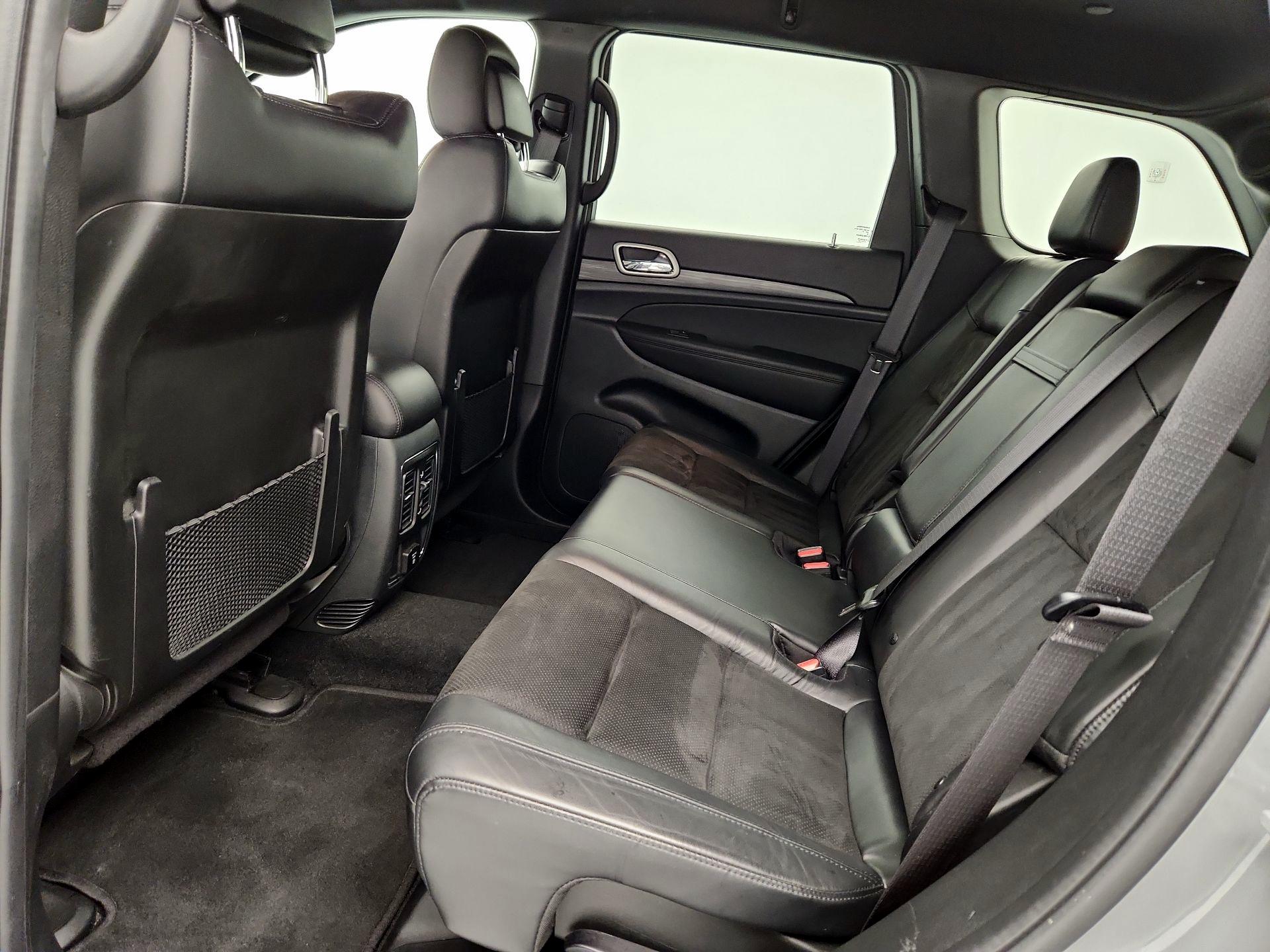 Thumbnail: 2022 Jeep Grand Cherokee - 20