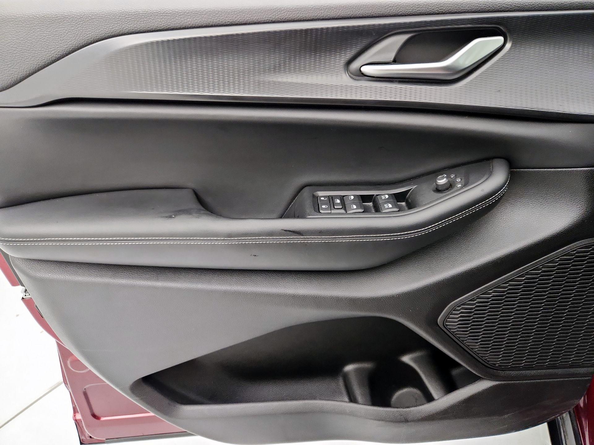 Thumbnail: 2024 Jeep Grand Cherokee - 12