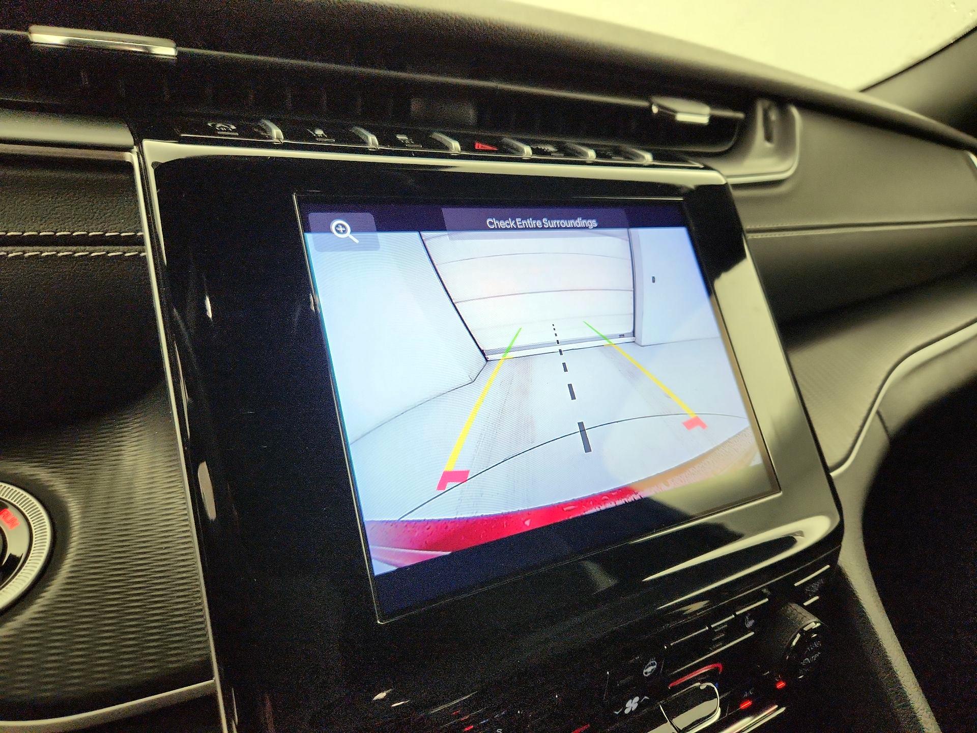 Thumbnail: 2024 Jeep Grand Cherokee - 14