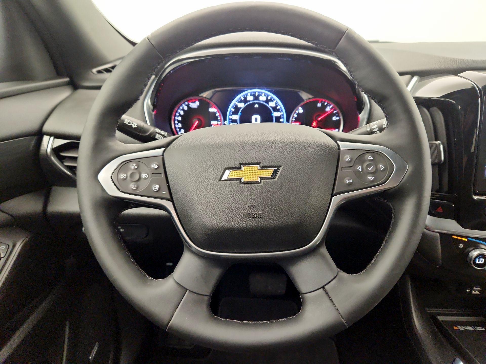 Thumbnail: 2023 Chevrolet Traverse - 10