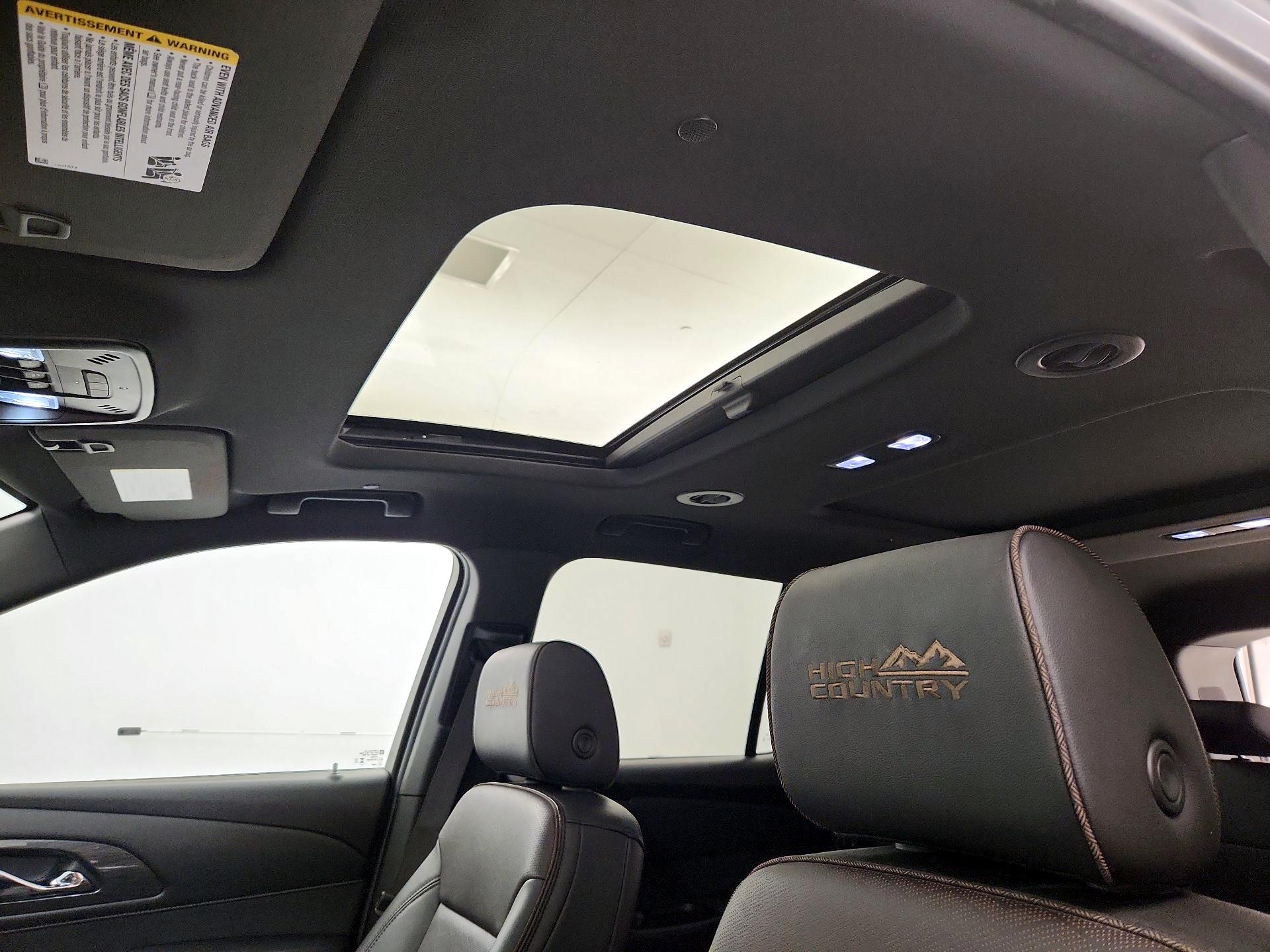 Thumbnail: 2023 Chevrolet Traverse - 20