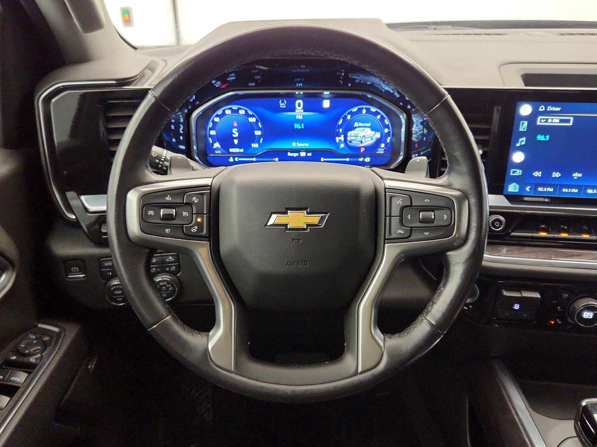 Thumbnail: 2022 Chevrolet Silverado 1500 - 10