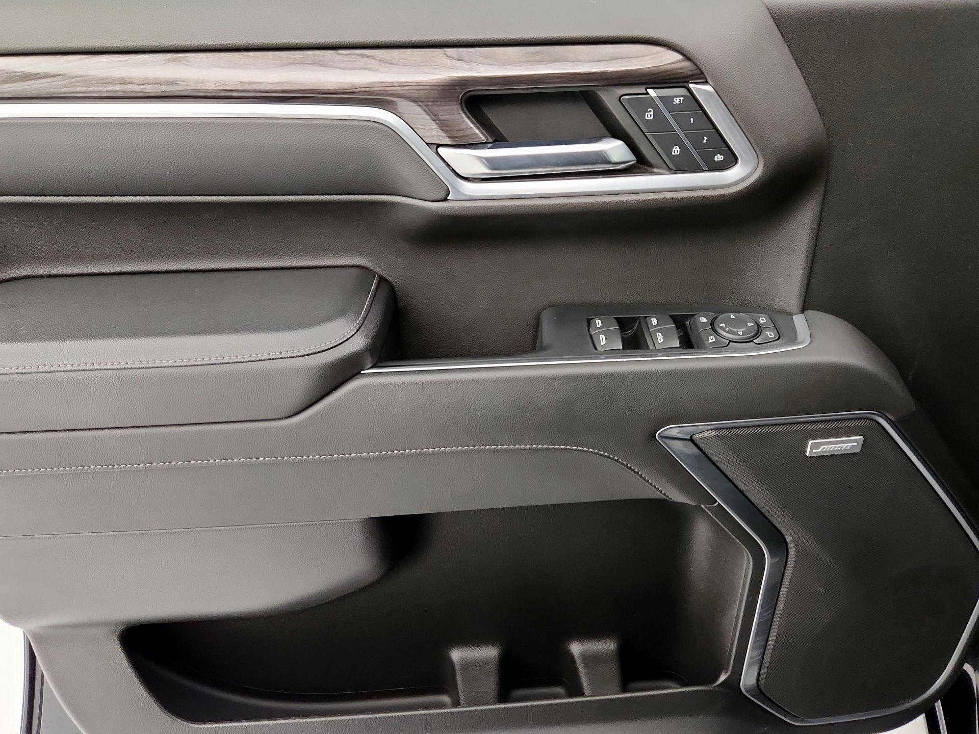 Thumbnail: 2022 Chevrolet Silverado 1500 - 12