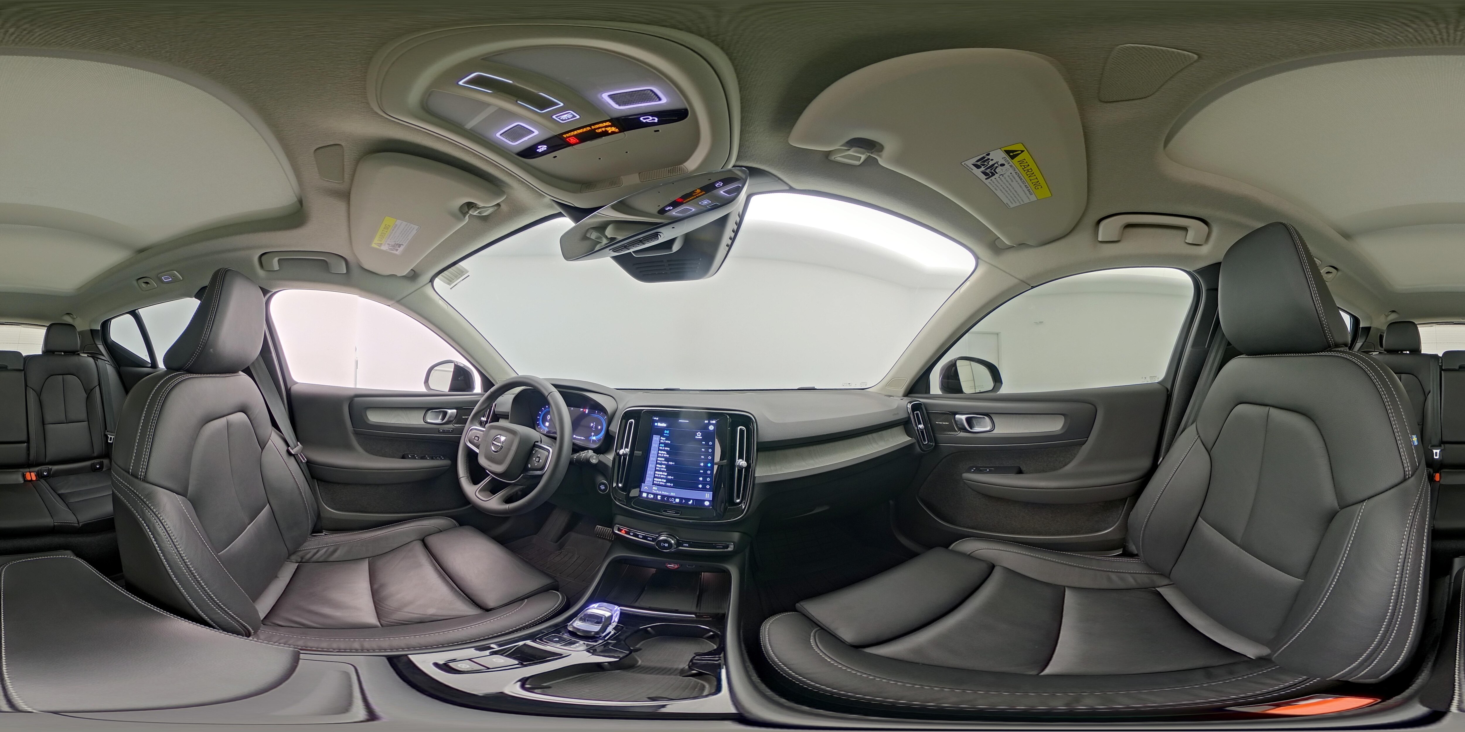 2024 Volvo XC40 Ultimate - Photo 27