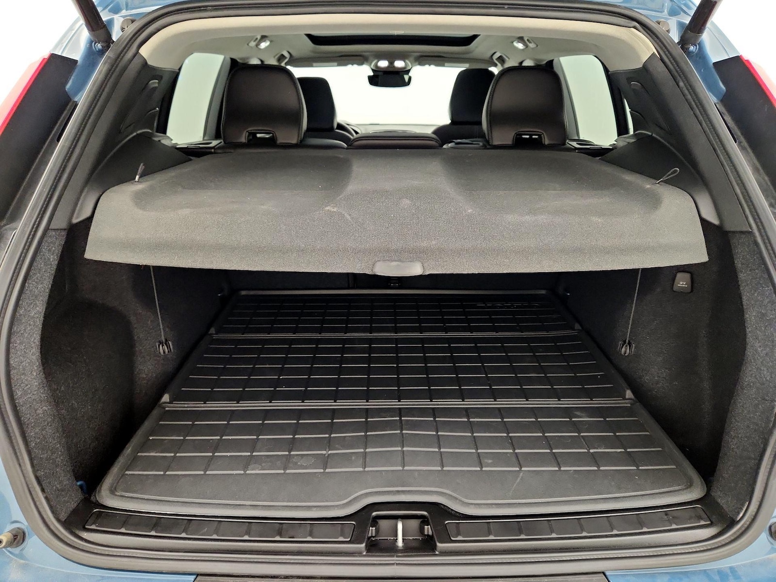 2024 Volvo XC40 Ultimate - Photo 23