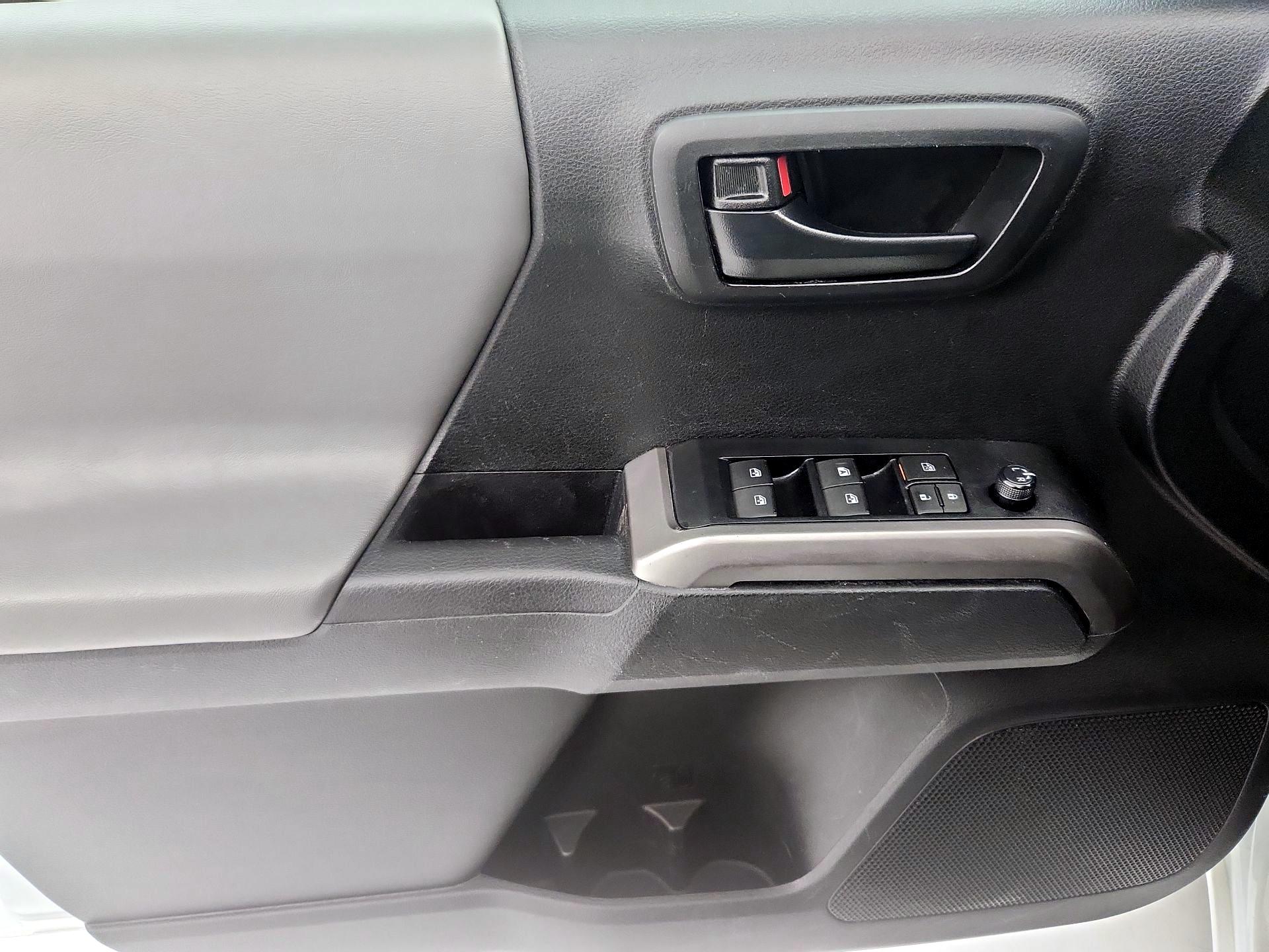 Thumbnail: 2023 Toyota Tacoma - 12