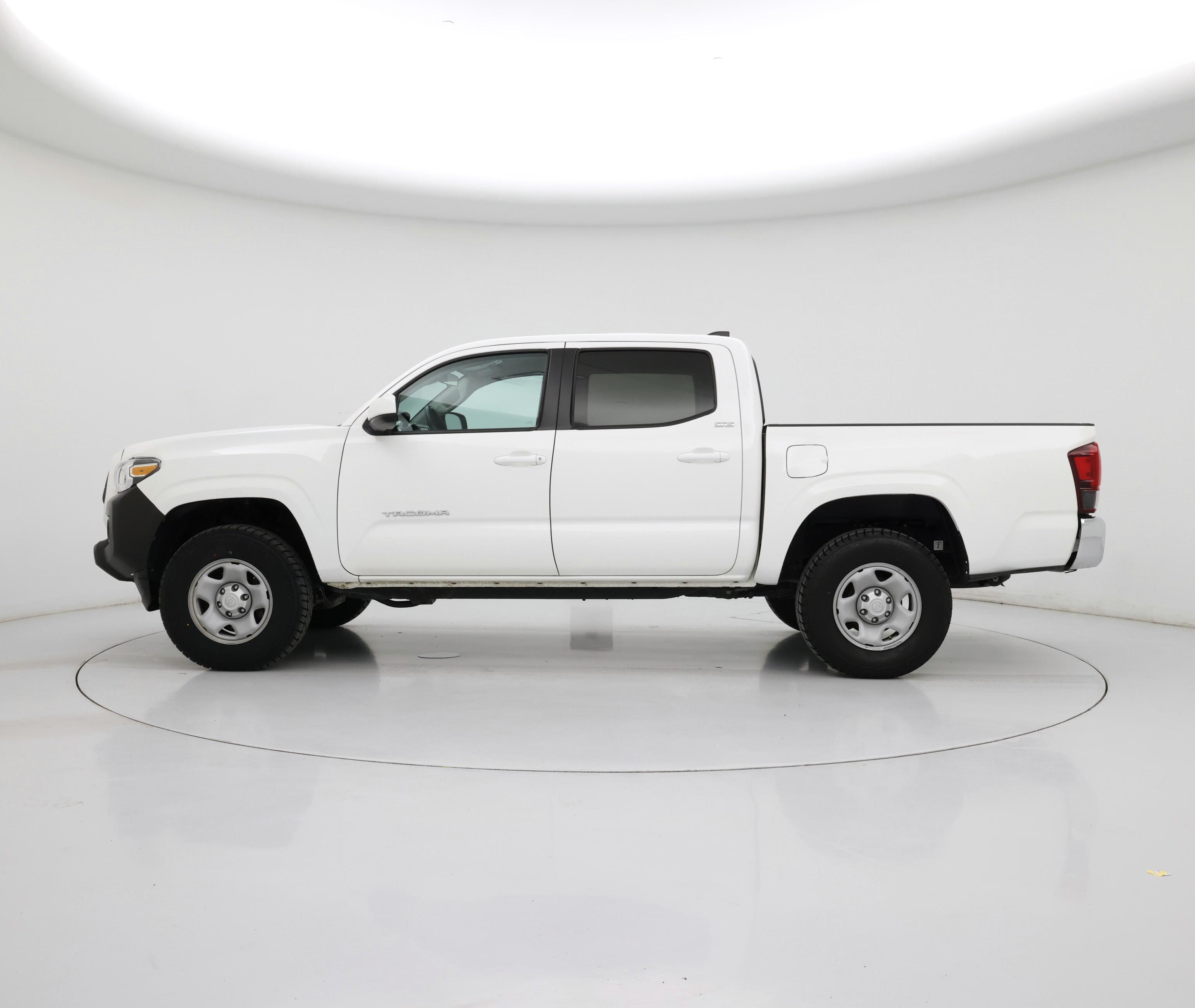 Thumbnail: 2023 Toyota Tacoma - 3