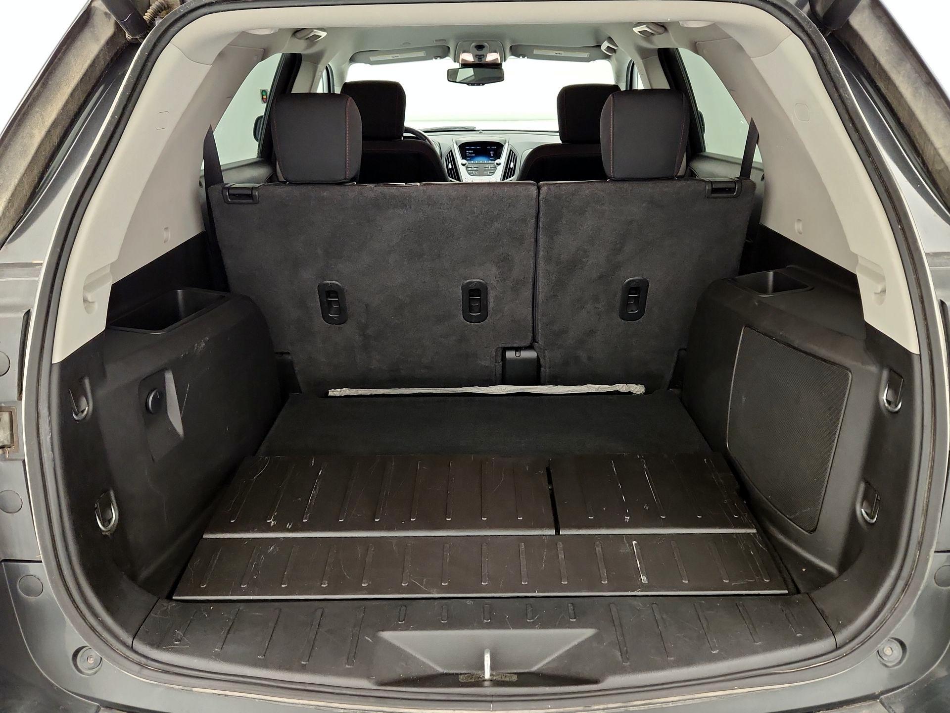 Thumbnail: 2017 Chevrolet Equinox - 19