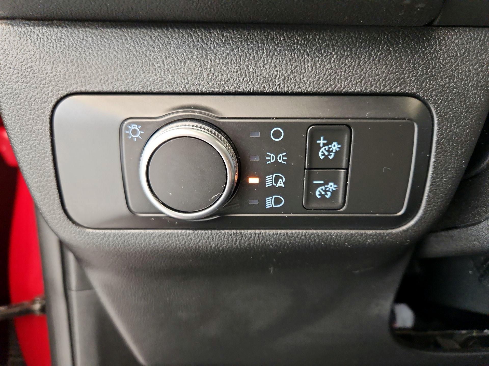 Thumbnail: 2020 Ford Escape - 13