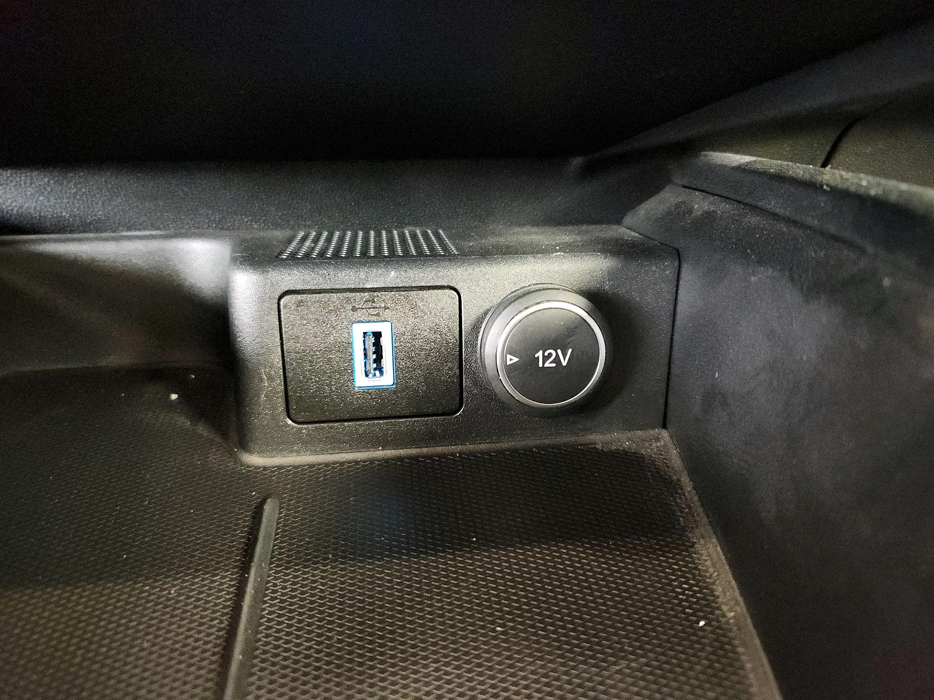 Thumbnail: 2020 Ford Escape - 18