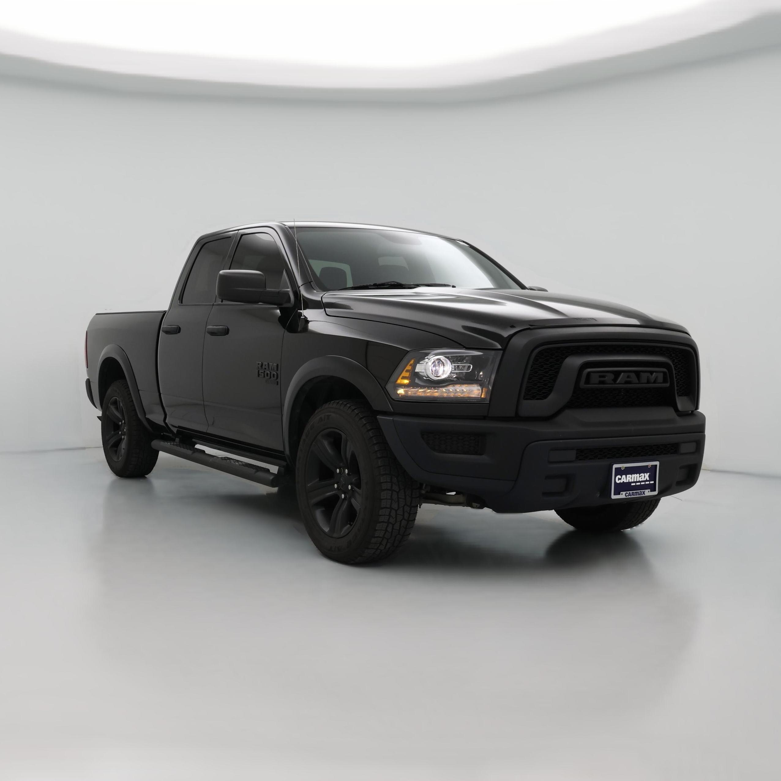 Thumbnail: 2021 RAM 1500 Classic - 1