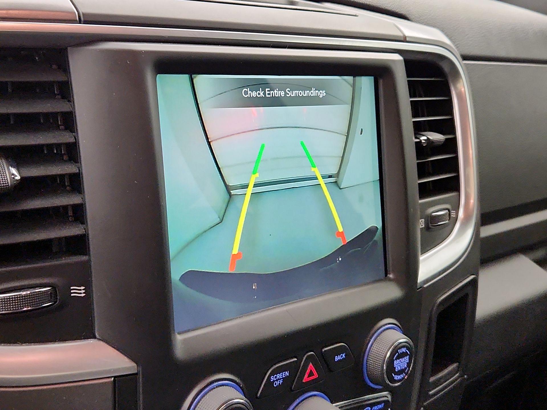 Thumbnail: 2021 RAM 1500 Classic - 14