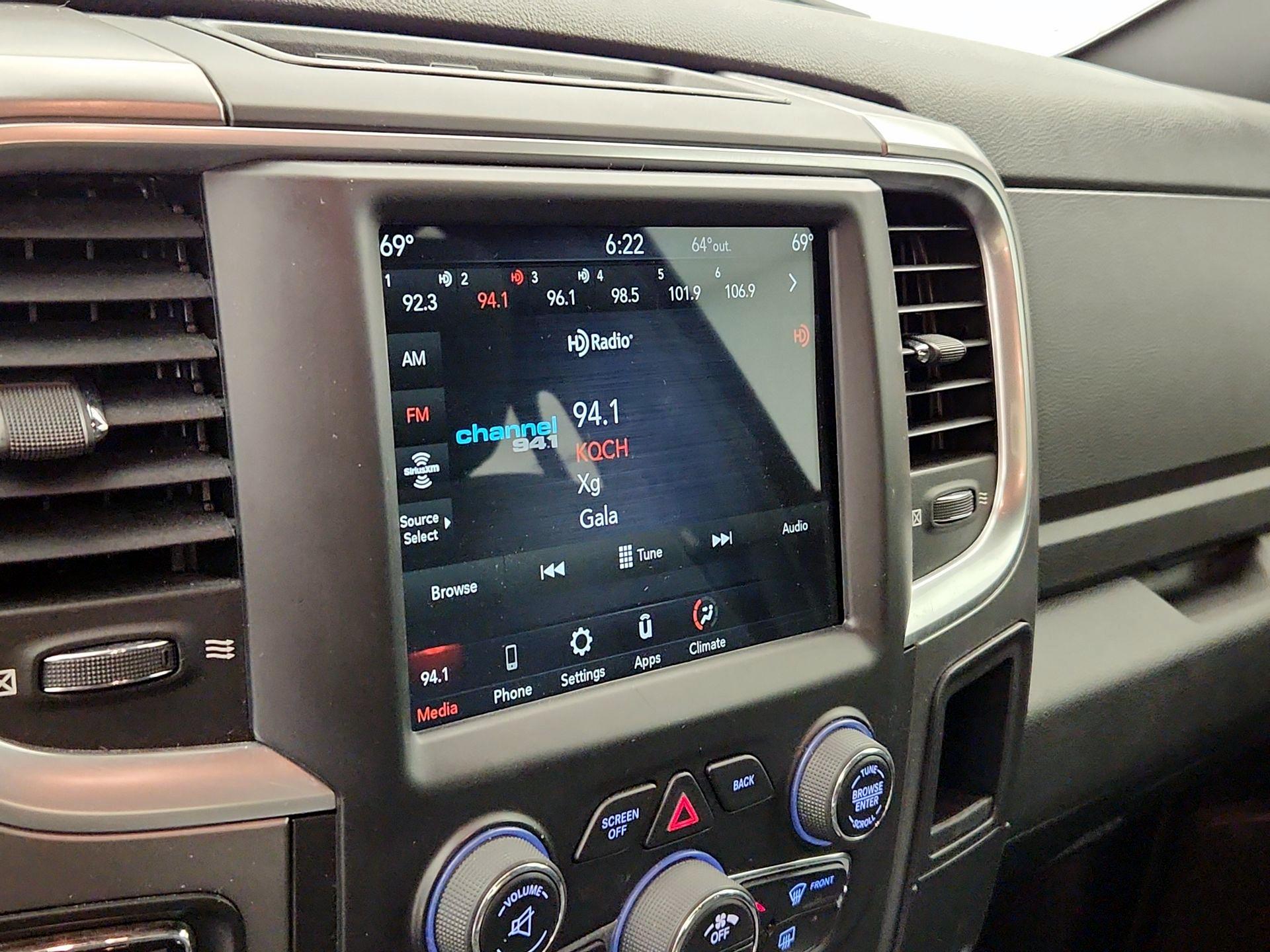 Thumbnail: 2021 RAM 1500 Classic - 15