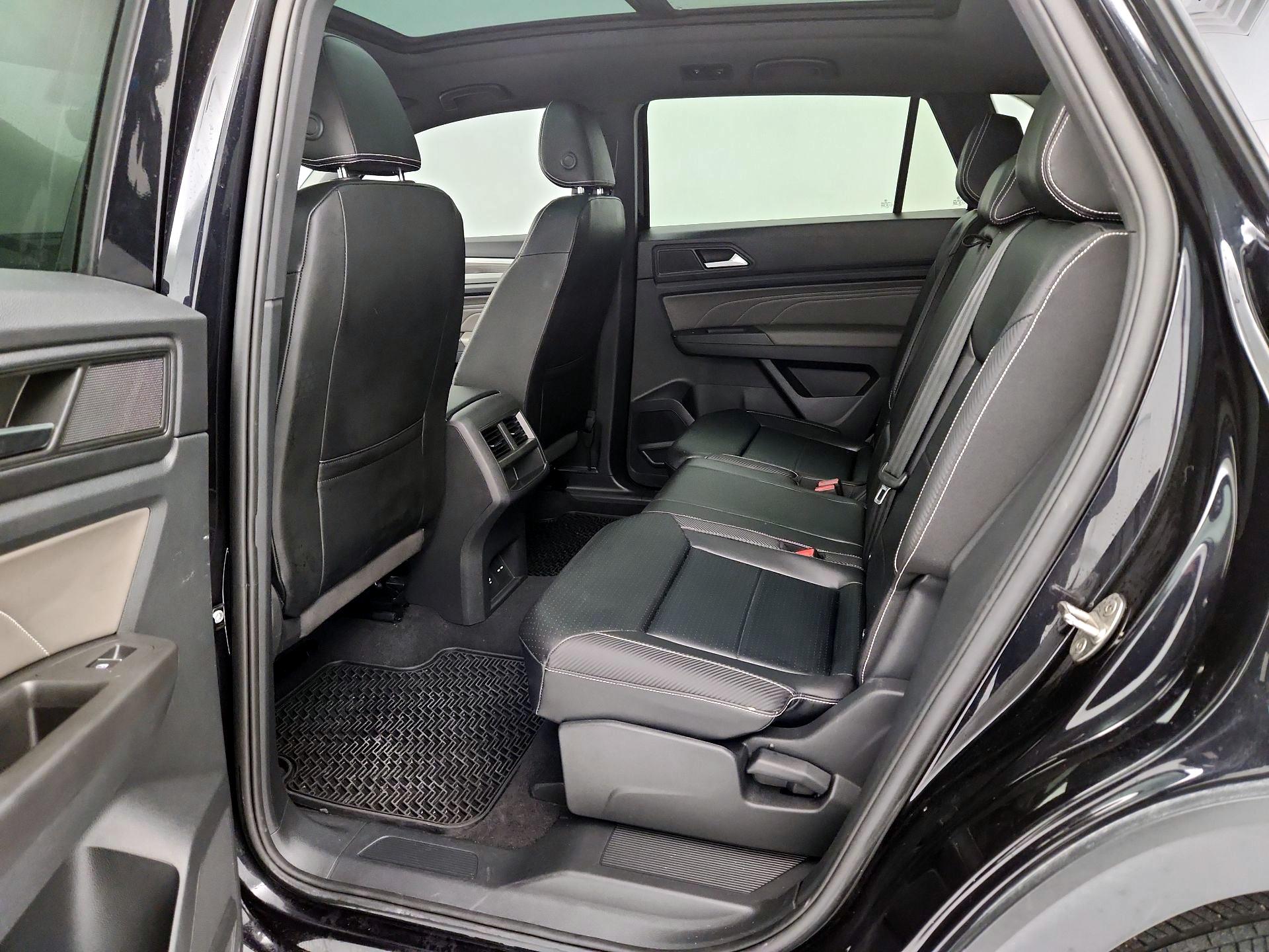 Thumbnail: 2022 Volkswagen Atlas - 20