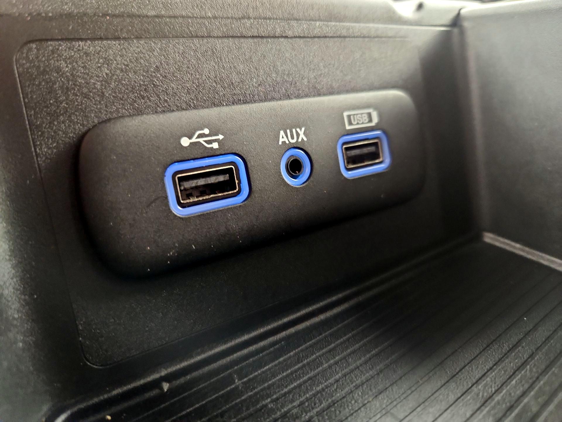 Thumbnail: 2022 RAM 1500 Classic - 18