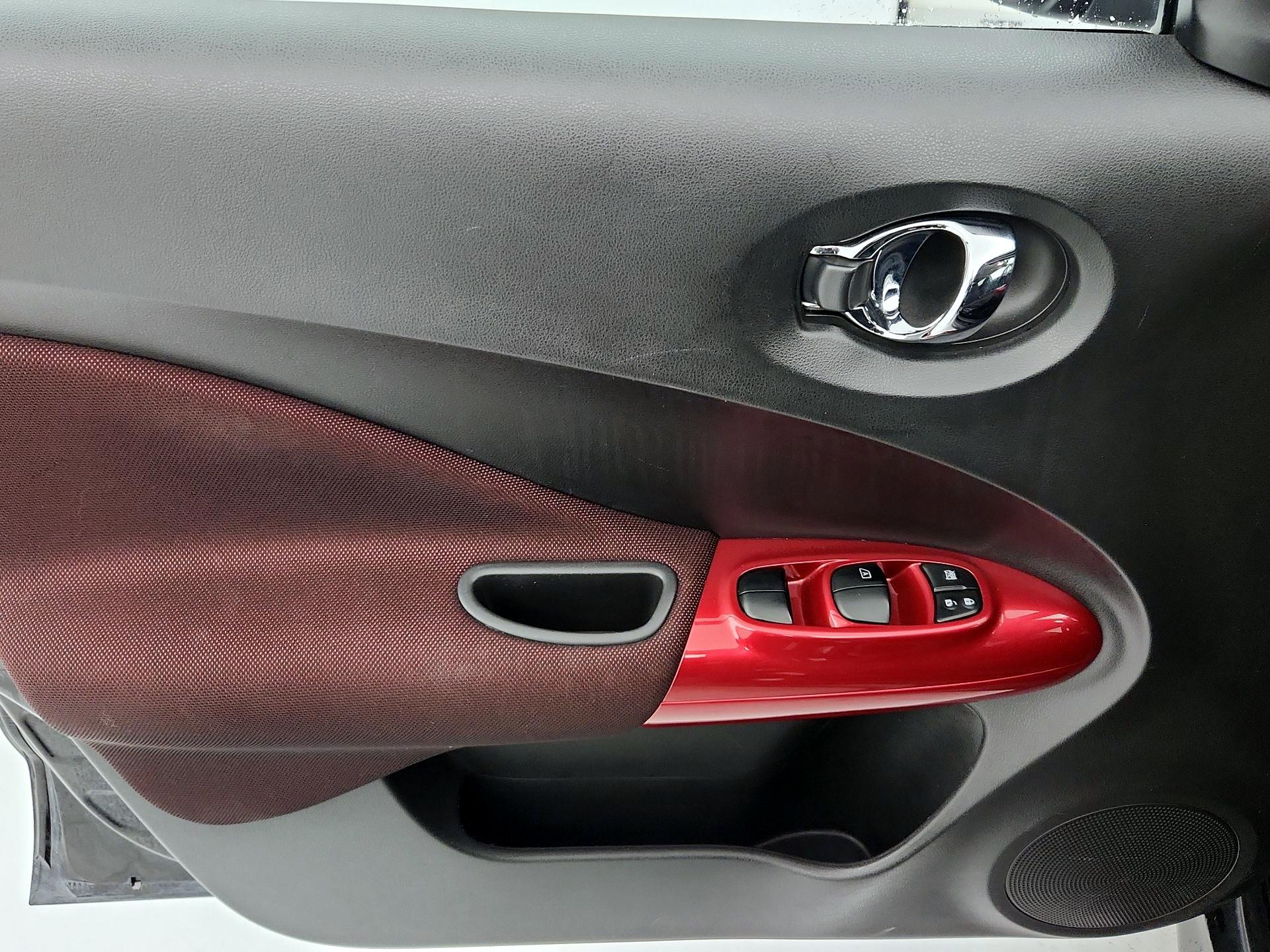 Thumbnail: 2015 Nissan Juke - 12