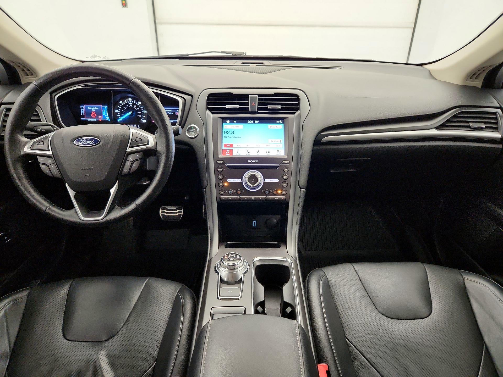 Thumbnail: 2017 Ford Fusion - 9