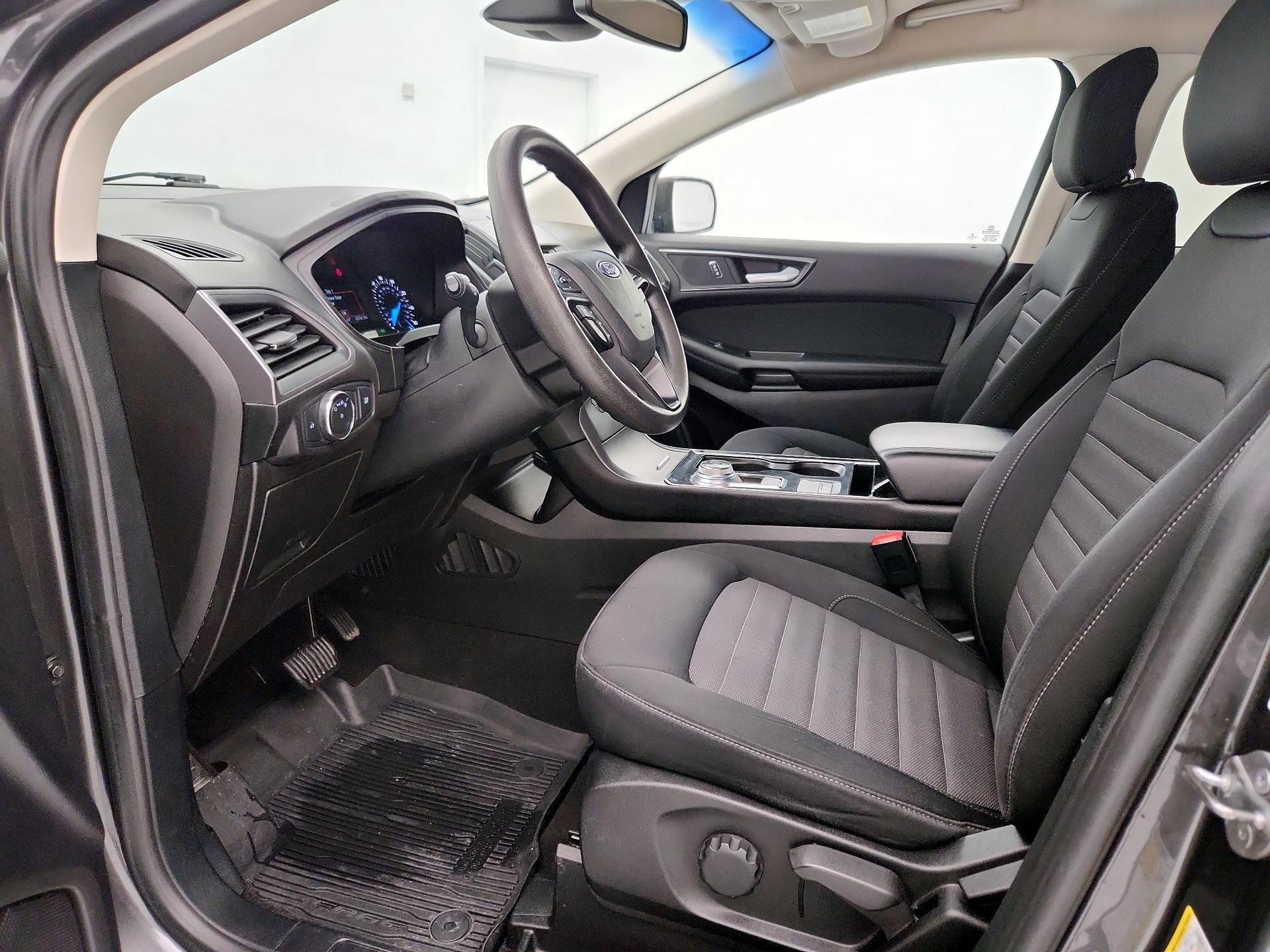 Thumbnail: 2019 Ford Edge - 11