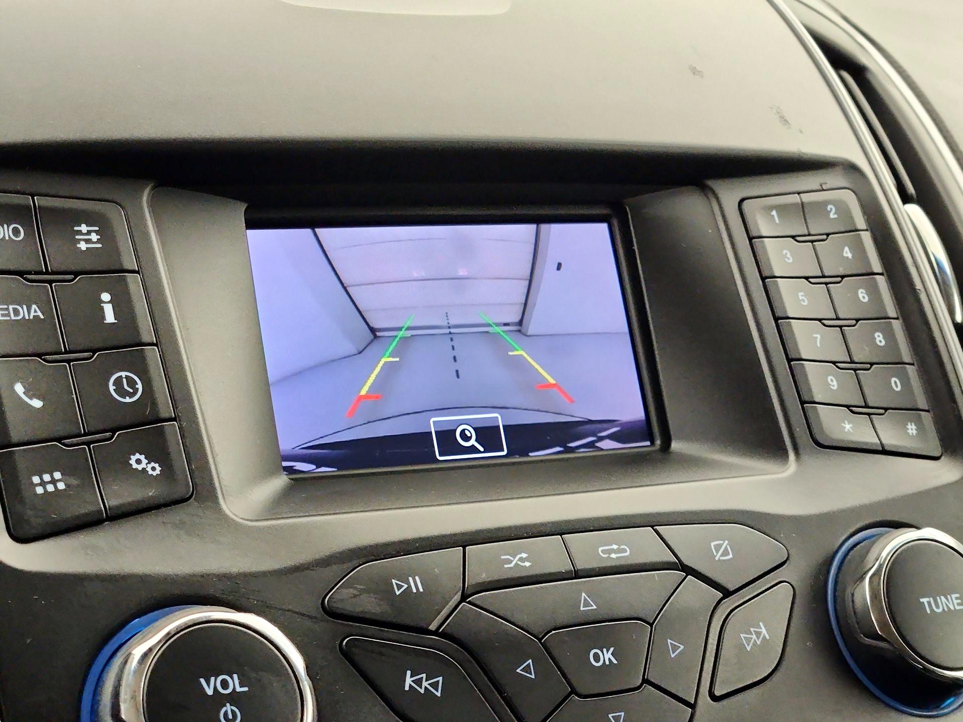 Thumbnail: 2019 Ford Edge - 14