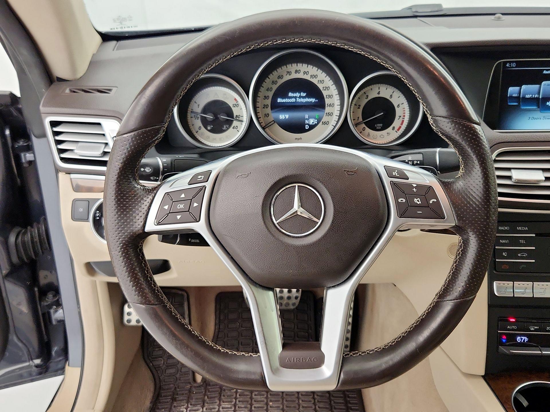 Thumbnail: 2016 Mercedes-Benz E-Class - 10