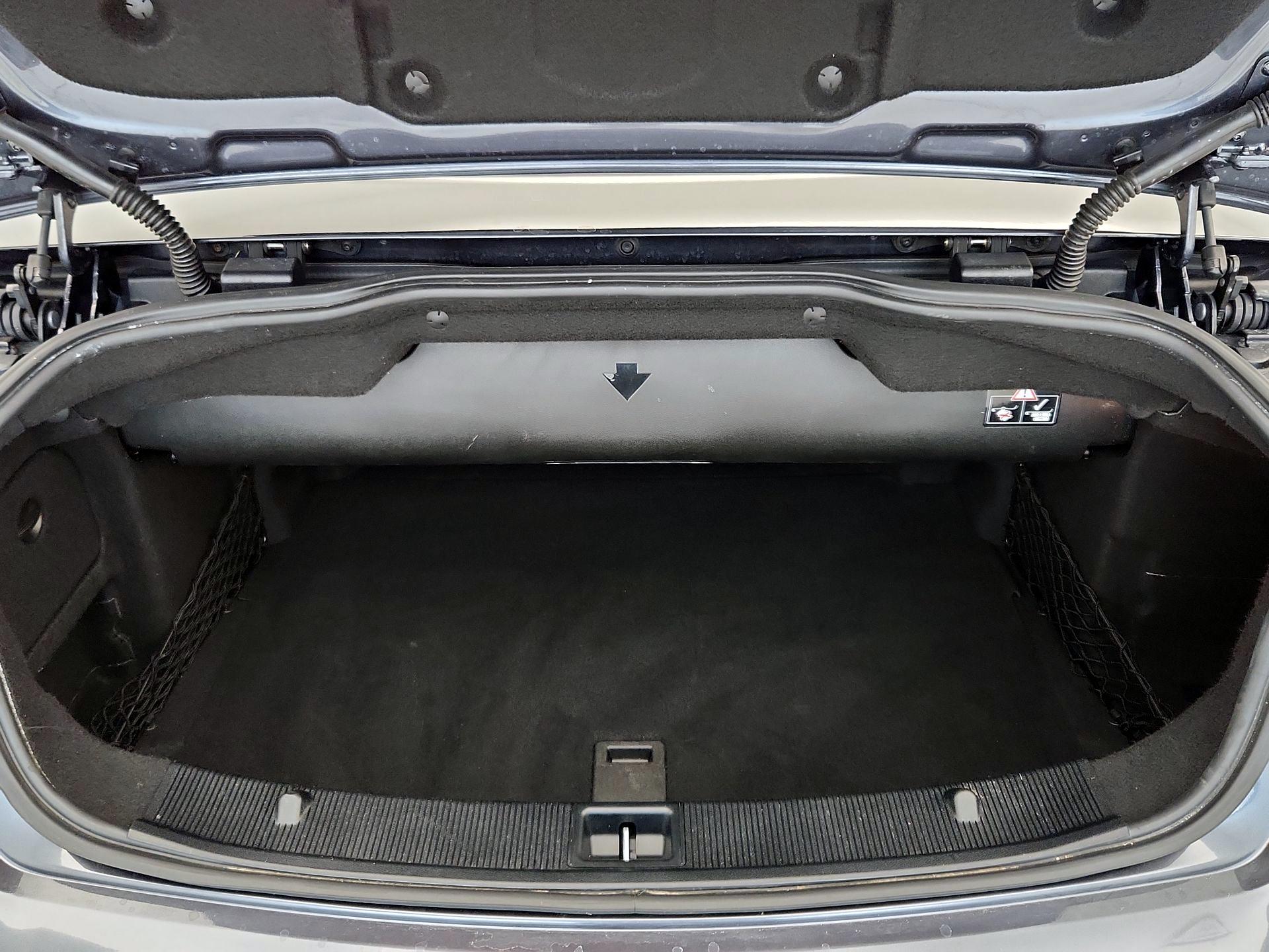 Thumbnail: 2016 Mercedes-Benz E-Class - 20