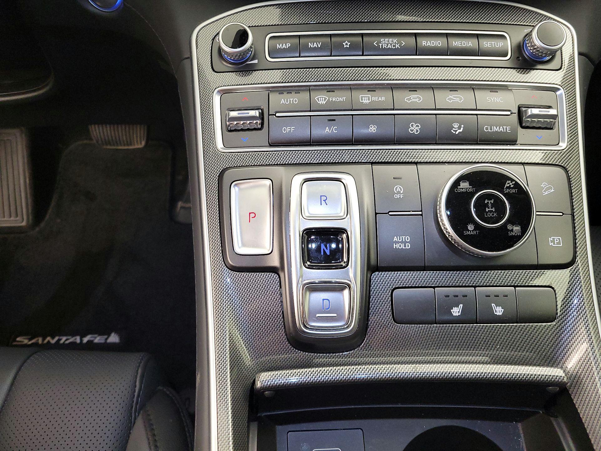 Thumbnail: 2023 Hyundai Santa Fe - 18