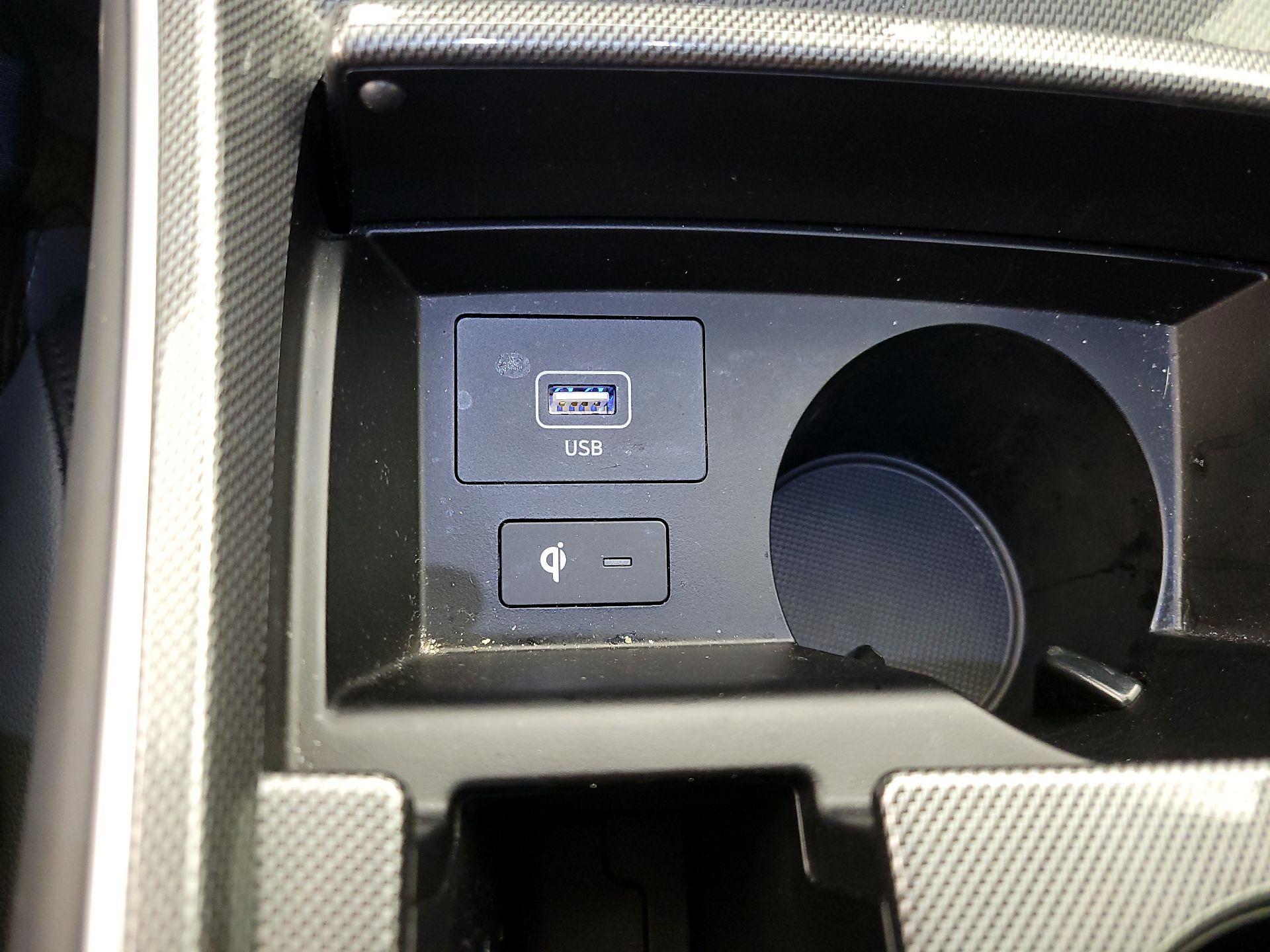 Thumbnail: 2023 Hyundai Santa Fe - 19