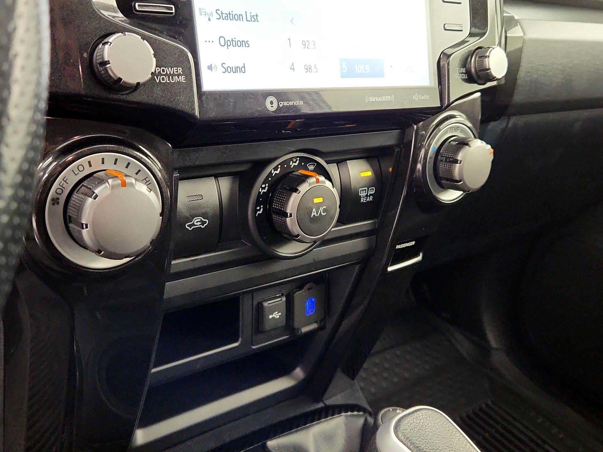 Thumbnail: 2023 Toyota 4Runner - 17