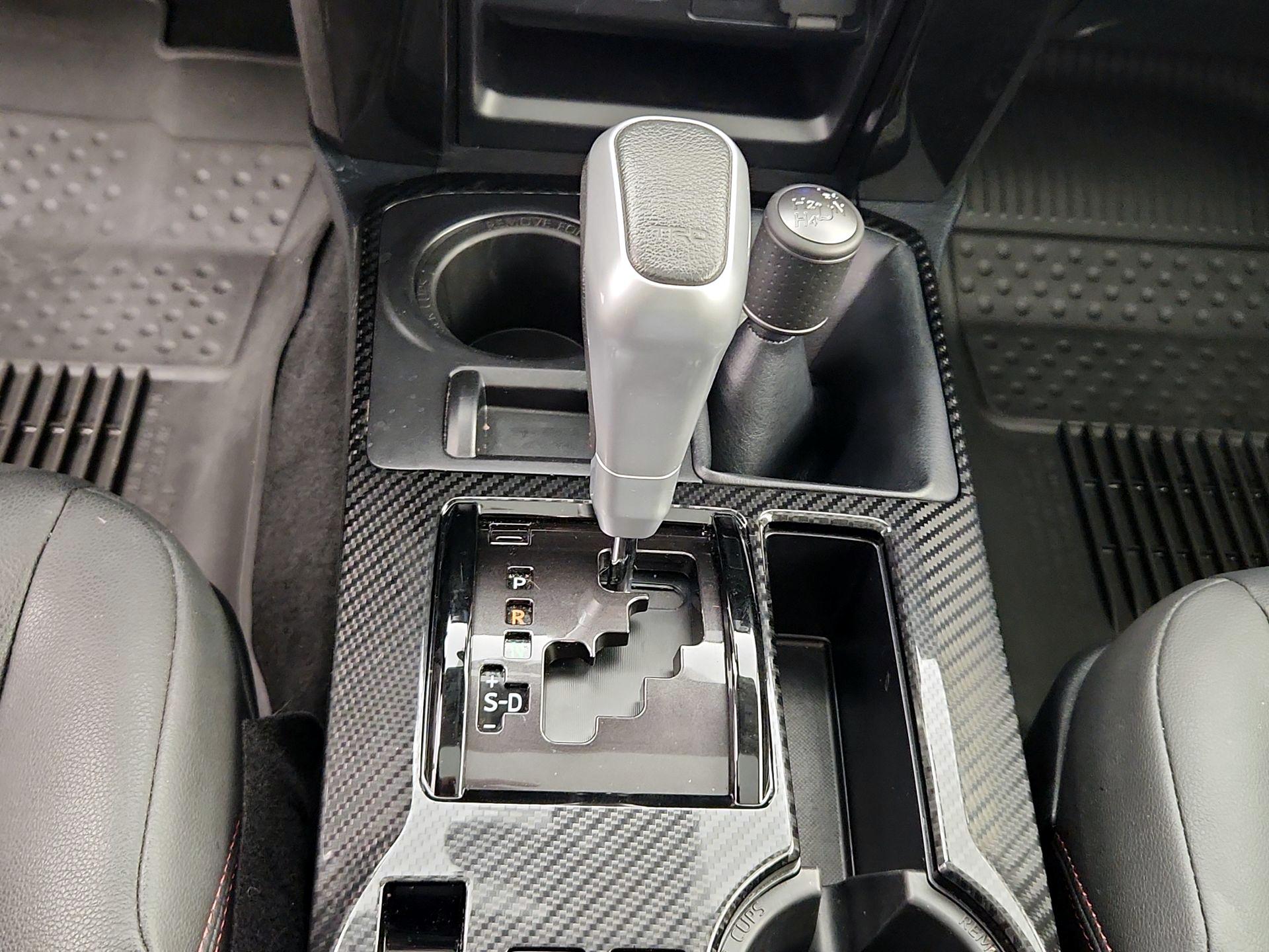 Thumbnail: 2023 Toyota 4Runner - 18