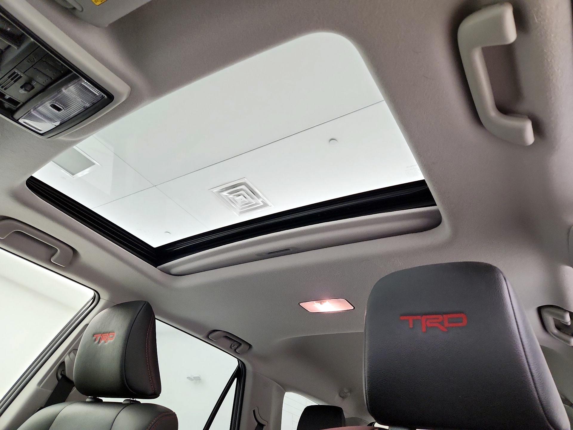 Thumbnail: 2023 Toyota 4Runner - 20