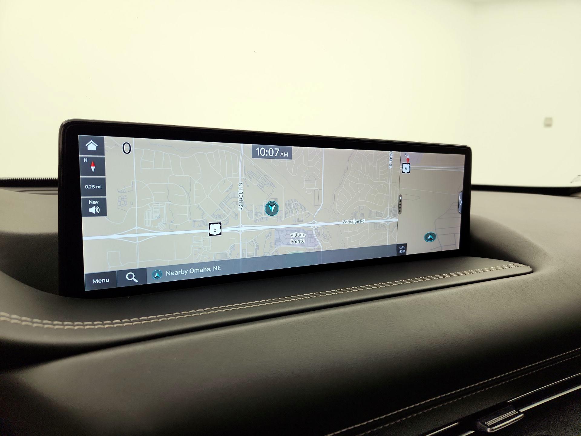 Thumbnail: 2021 Genesis GV80 - 14