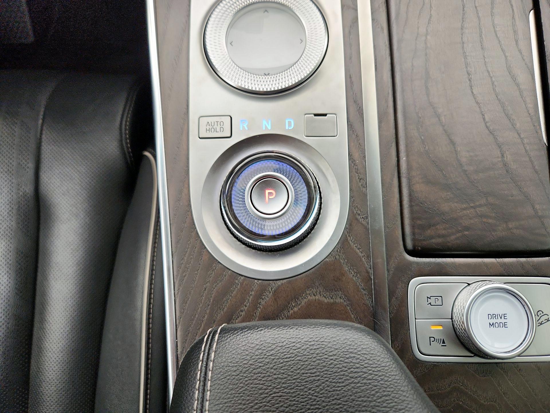 Thumbnail: 2021 Genesis GV80 - 18