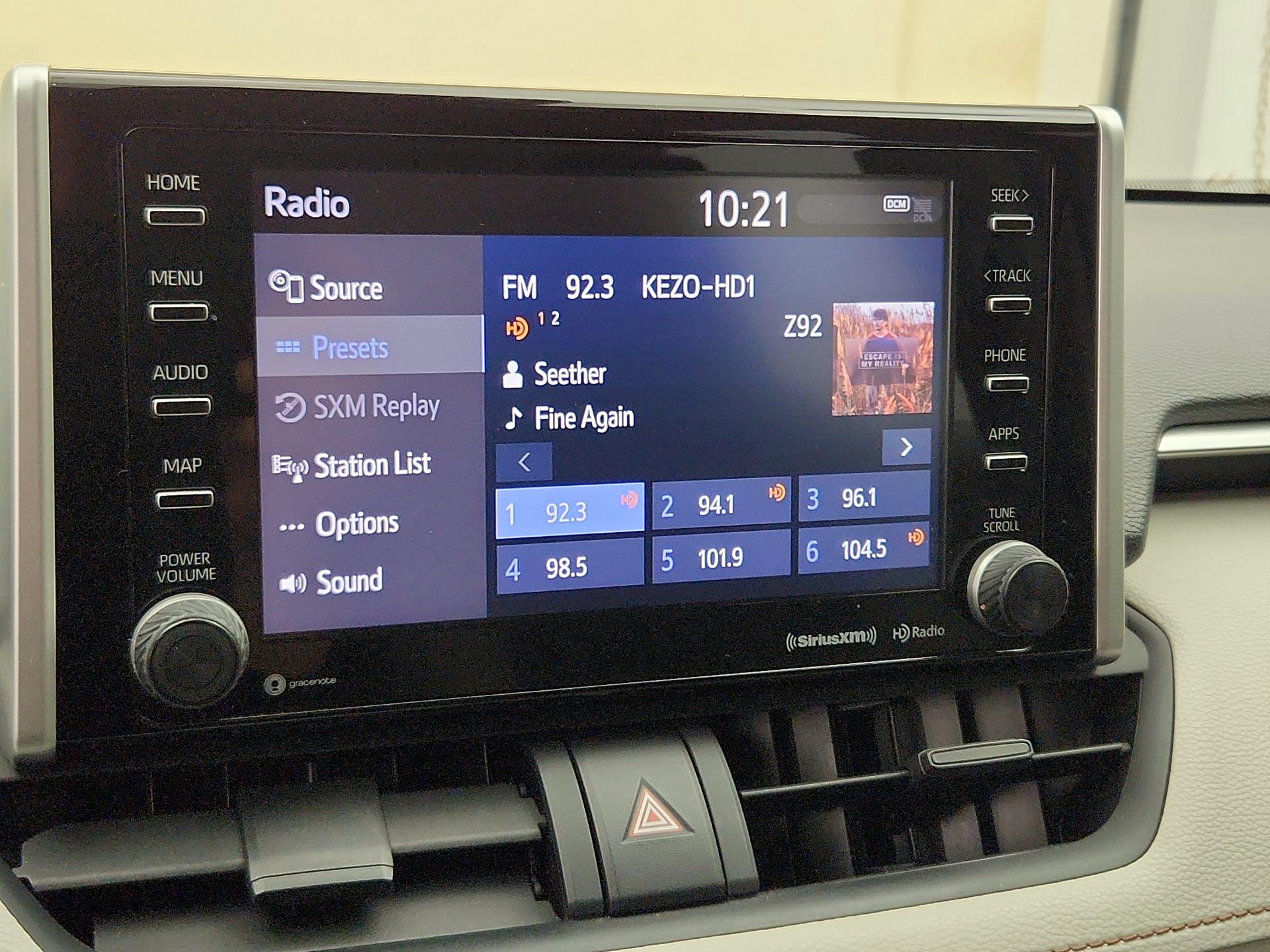 Thumbnail: 2019 Toyota RAV4 - 15