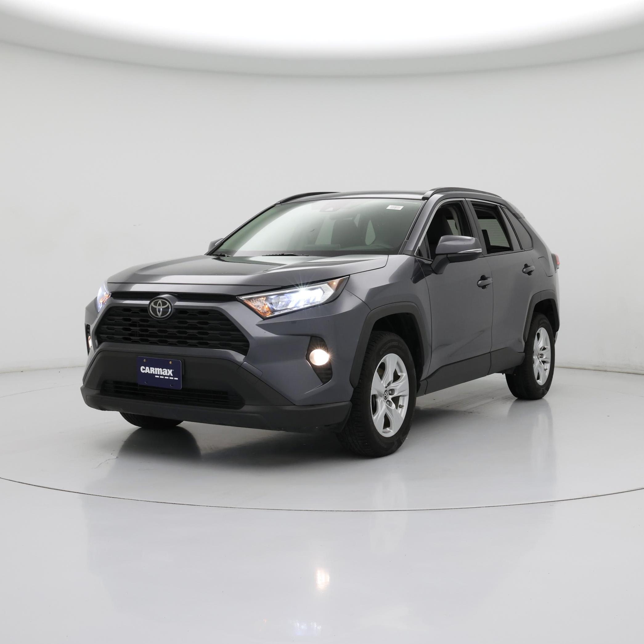 Thumbnail: 2019 Toyota RAV4 - 4