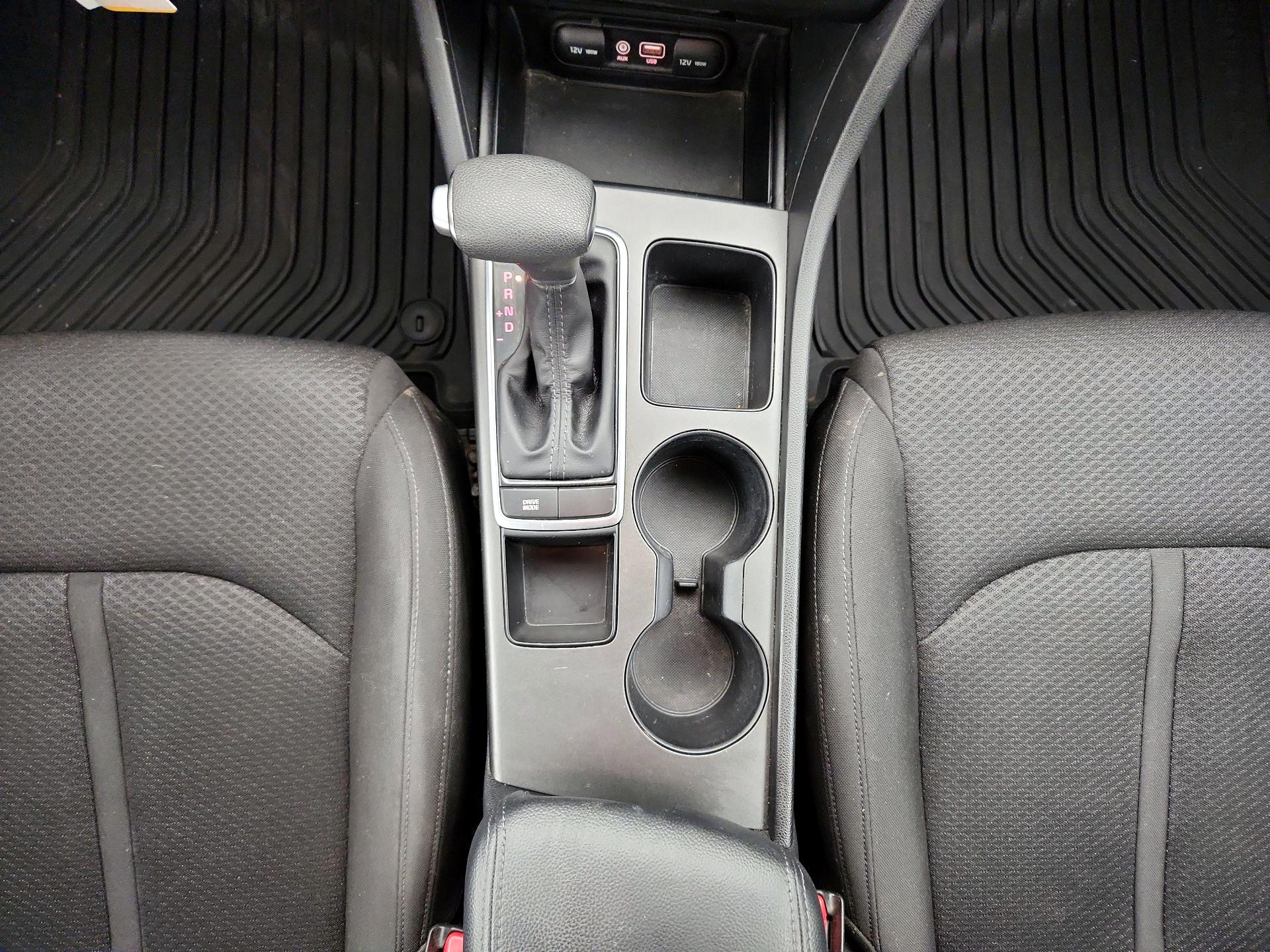 Thumbnail: 2017 Kia Optima - 17