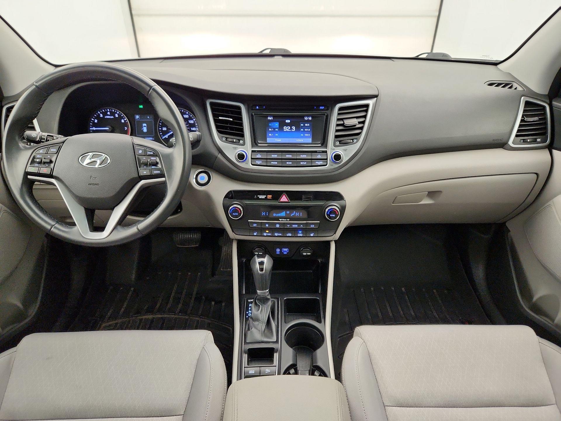 Thumbnail: 2017 Hyundai Tucson - 9