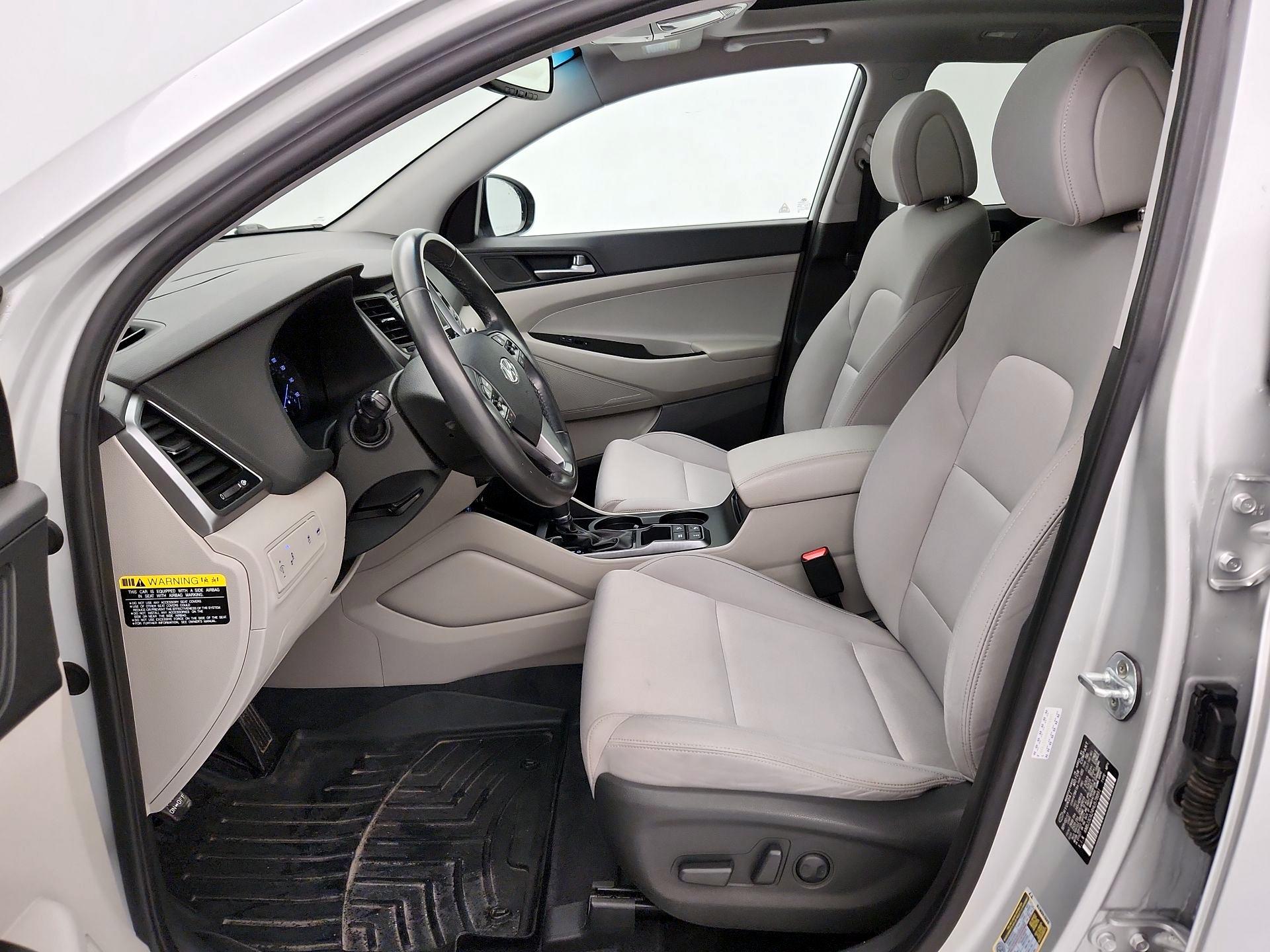 Thumbnail: 2017 Hyundai Tucson - 11