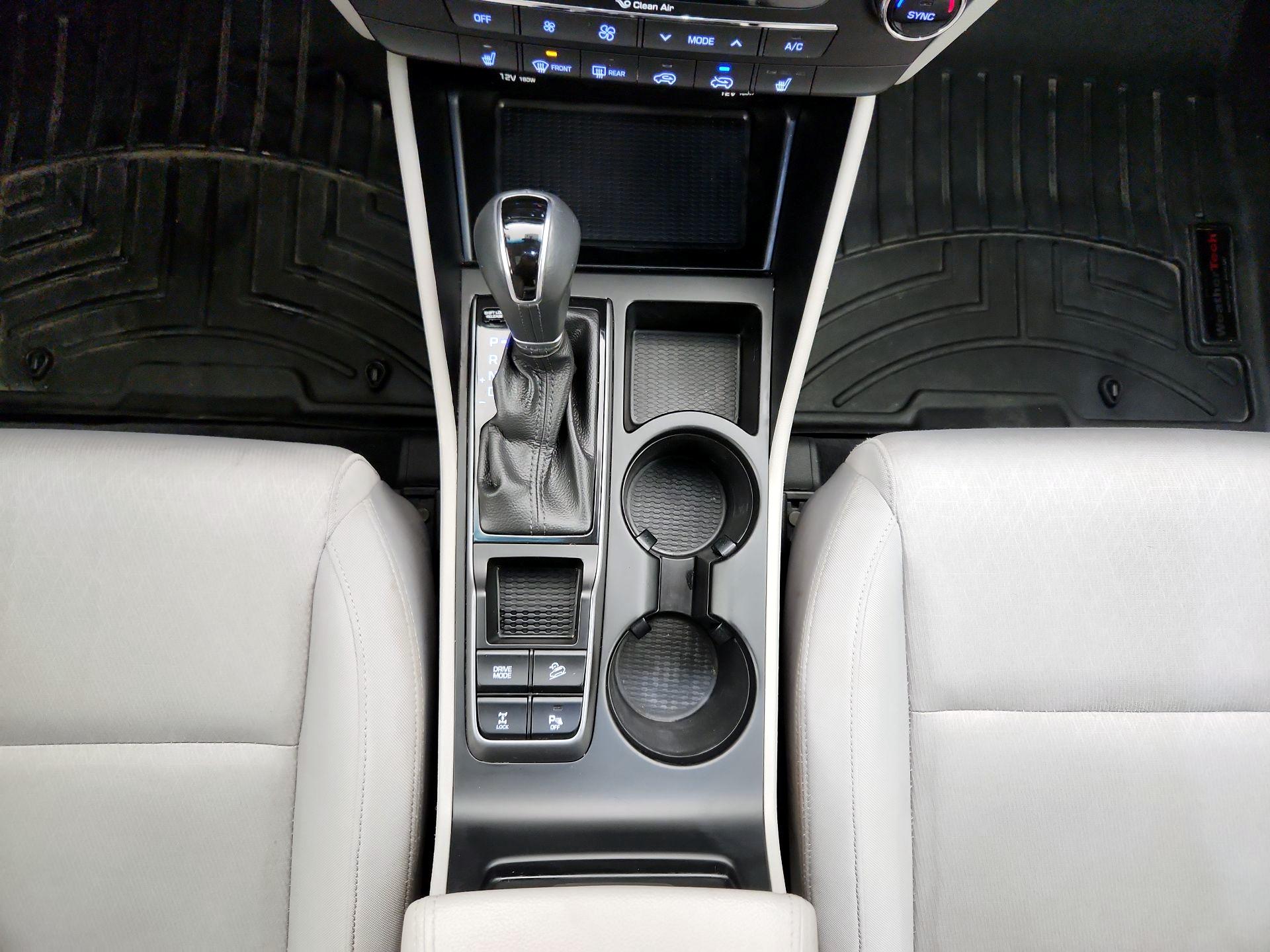 Thumbnail: 2017 Hyundai Tucson - 17