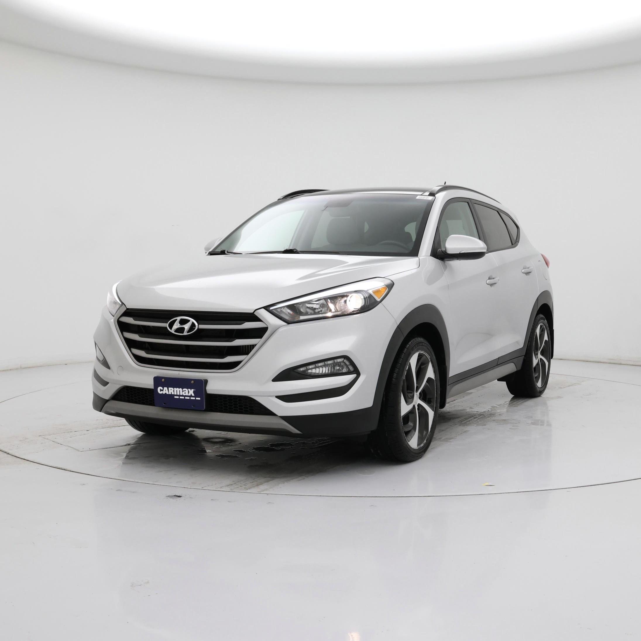 Thumbnail: 2017 Hyundai Tucson - 4