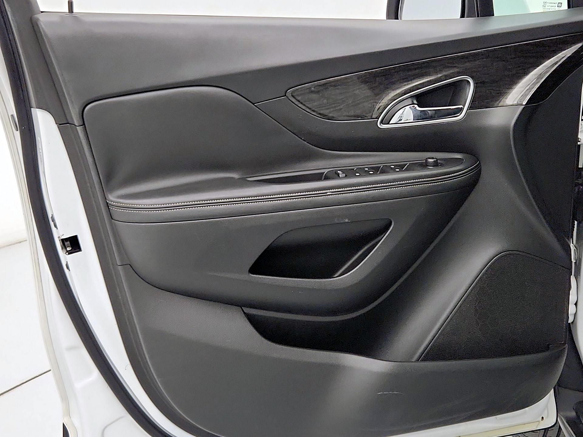 Thumbnail: 2016 Buick Encore - 12