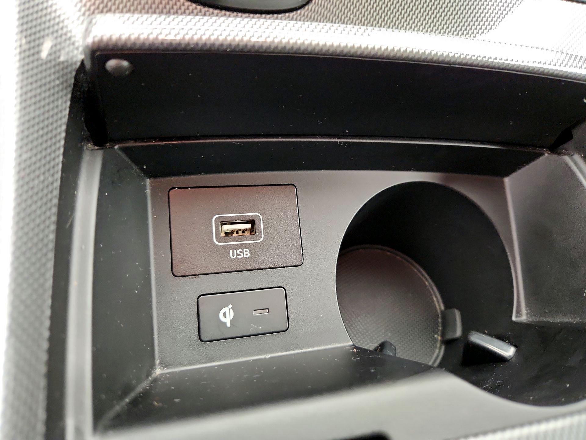 Thumbnail: 2023 Hyundai Santa Fe - 19