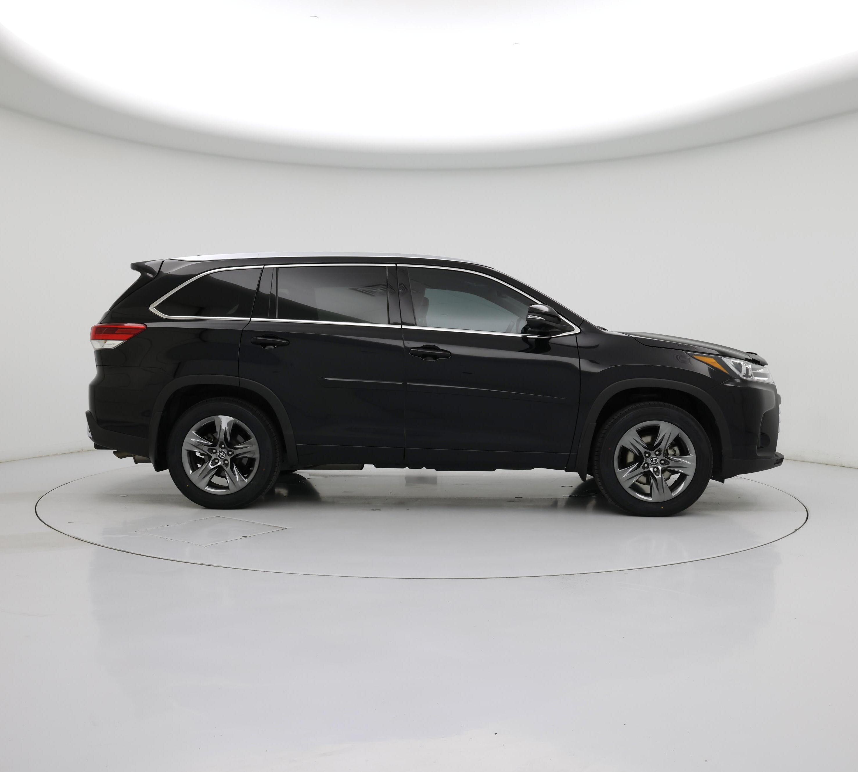 Thumbnail: 2019 Toyota Highlander - 7