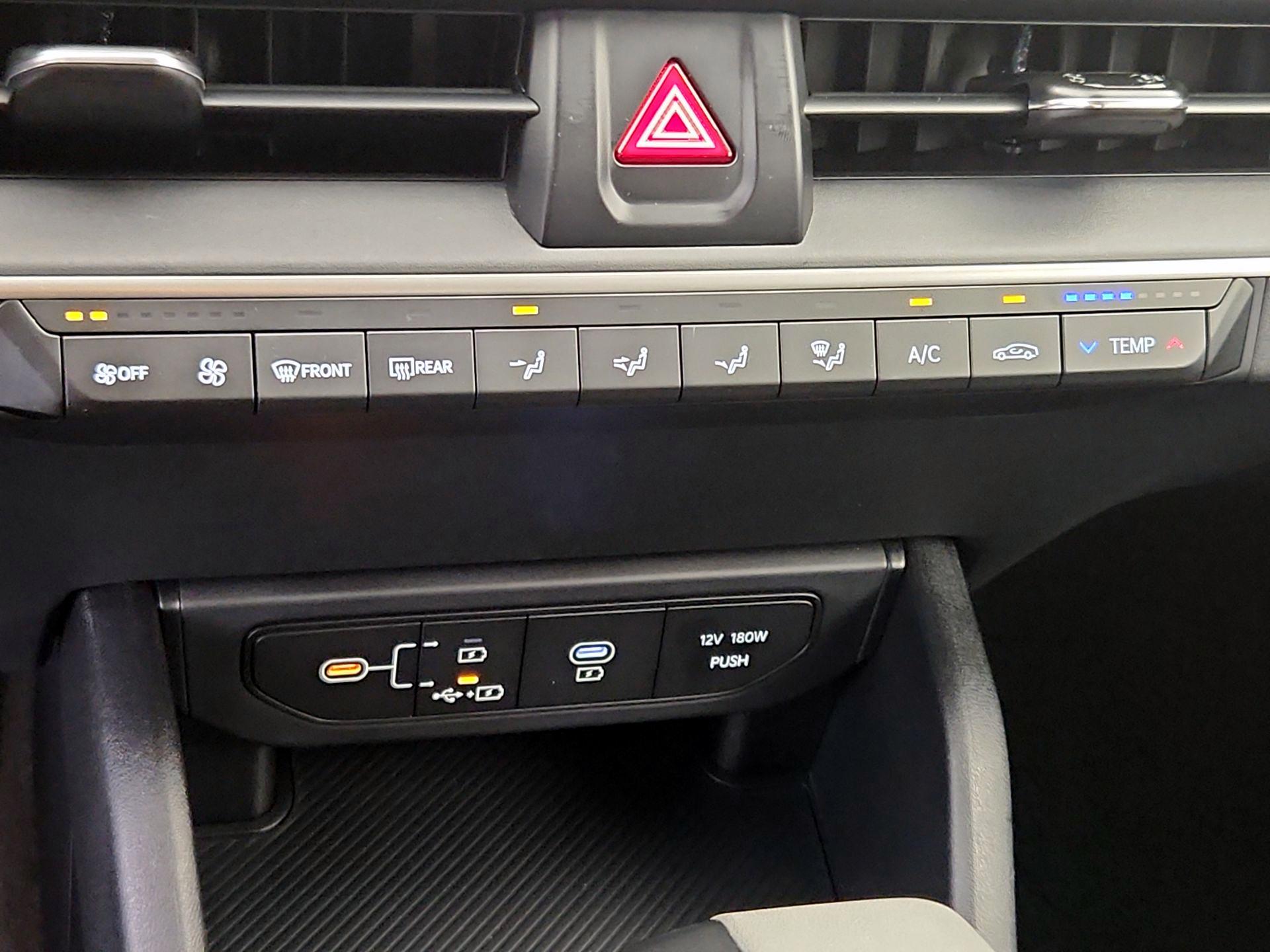 Thumbnail: 2025 Kia K4 - 16