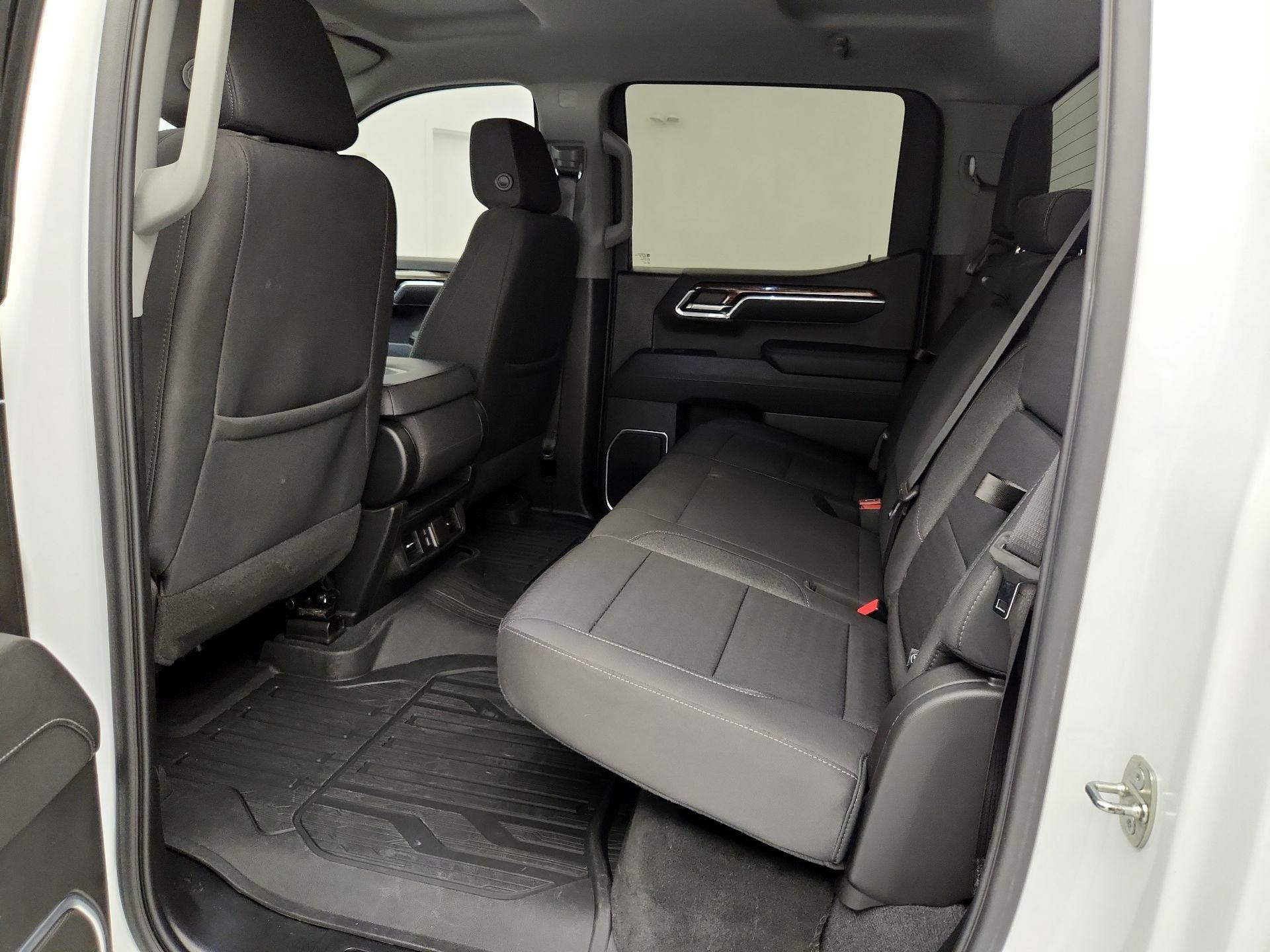 Thumbnail: 2023 GMC Sierra 1500 - 19