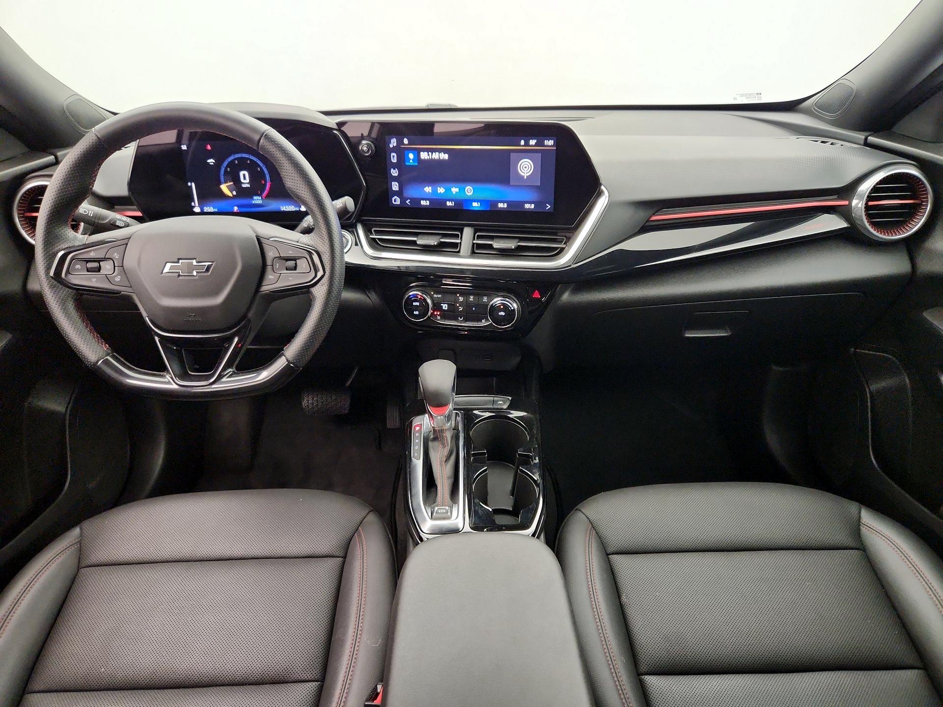 Thumbnail: 2025 Chevrolet Trax - 9